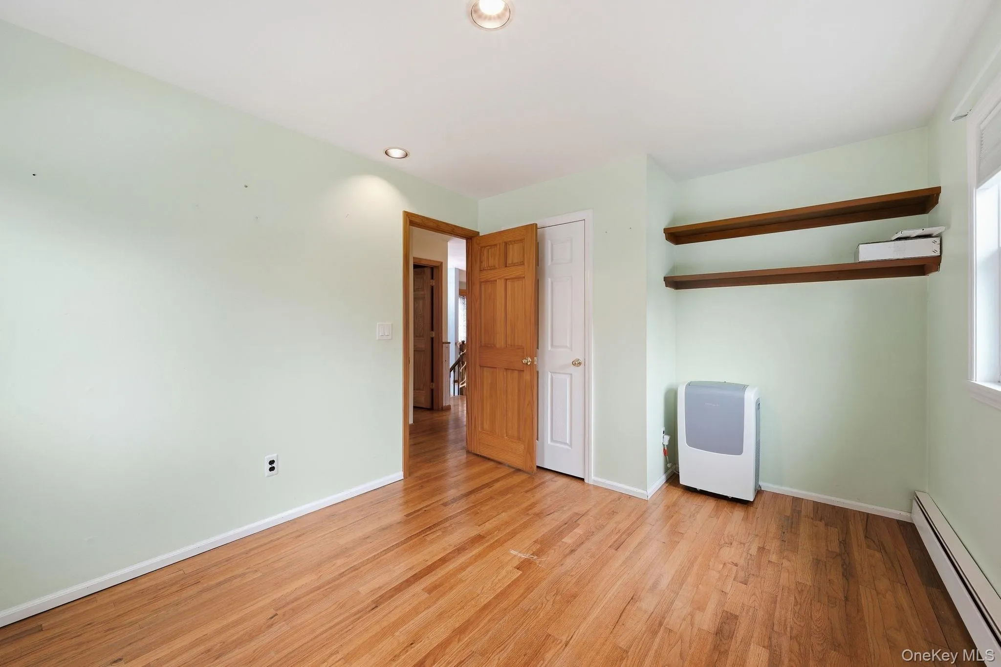 295 Depot Road, Huntington, NY, 3 Bedrooms Bedrooms, 7 Rooms Rooms,2 BathroomsBathrooms,Residential,For Rent,Depot,0,1057978 295 Depot Road, Huntington, NY, 3 Bedrooms Bedrooms, 7 Rooms Rooms,2 BathroomsBathrooms,Residential,For Rent,Depot,0,1057978