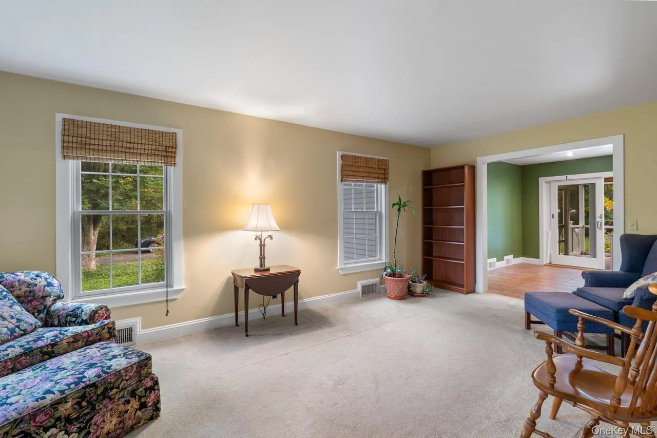 122 State Route 208, New Paltz, NY, 4 Bedrooms Bedrooms, 8 Rooms Rooms,2 BathroomsBathrooms,Residential,For Rent,State Route 208,0,1057984 122 State Route 208, New Paltz, NY, 4 Bedrooms Bedrooms, 8 Rooms Rooms,2 BathroomsBathrooms,Residential,For Rent,State Route 208,0,1057984
