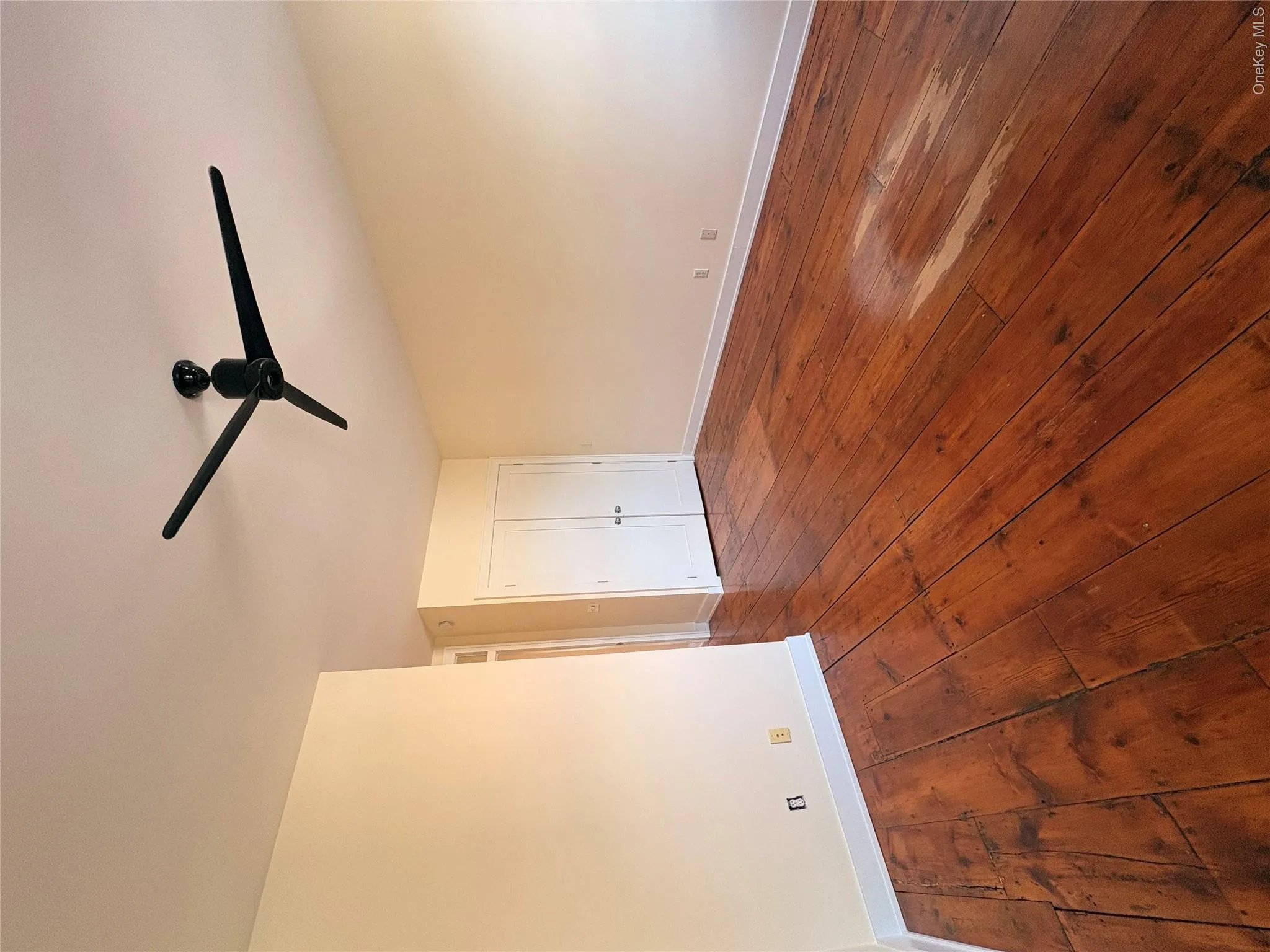 199 Main Street, Beacon, NY, 2 Bedrooms Bedrooms, 4 Rooms Rooms,2 BathroomsBathrooms,Residential Lease,For Rent,Main,0,1057988 199 Main Street, Beacon, NY, 2 Bedrooms Bedrooms, 4 Rooms Rooms,2 BathroomsBathrooms,Residential Lease,For Rent,Main,0,1057988