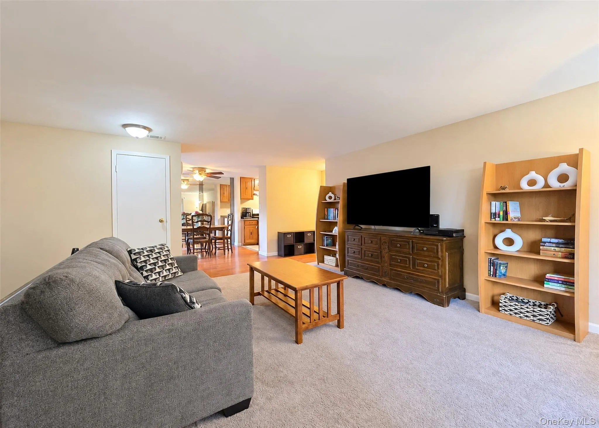 305 Brettonwoods Drive, Brookhaven, NY, 1 Bedroom Bedrooms, 4 Rooms Rooms,1 BathroomBathrooms,Residential,For Rent,Brettonwoods,0,1058001 305 Brettonwoods Drive, Brookhaven, NY, 1 Bedroom Bedrooms, 4 Rooms Rooms,1 BathroomBathrooms,Residential,For Rent,Brettonwoods,0,1058001