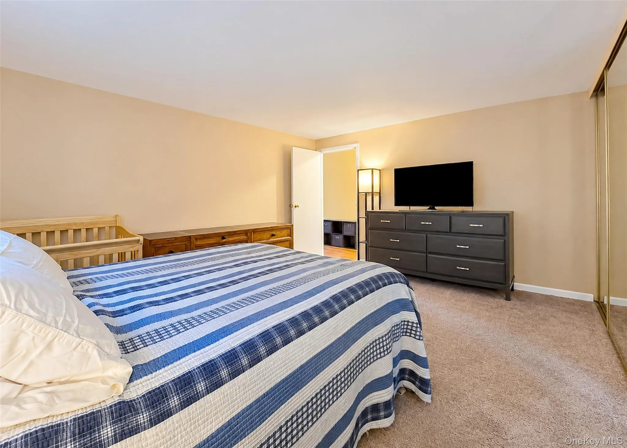 305 Brettonwoods Drive, Brookhaven, NY, 1 Bedroom Bedrooms, 4 Rooms Rooms,1 BathroomBathrooms,Residential,For Rent,Brettonwoods,0,1058001 305 Brettonwoods Drive, Brookhaven, NY, 1 Bedroom Bedrooms, 4 Rooms Rooms,1 BathroomBathrooms,Residential,For Rent,Brettonwoods,0,1058001