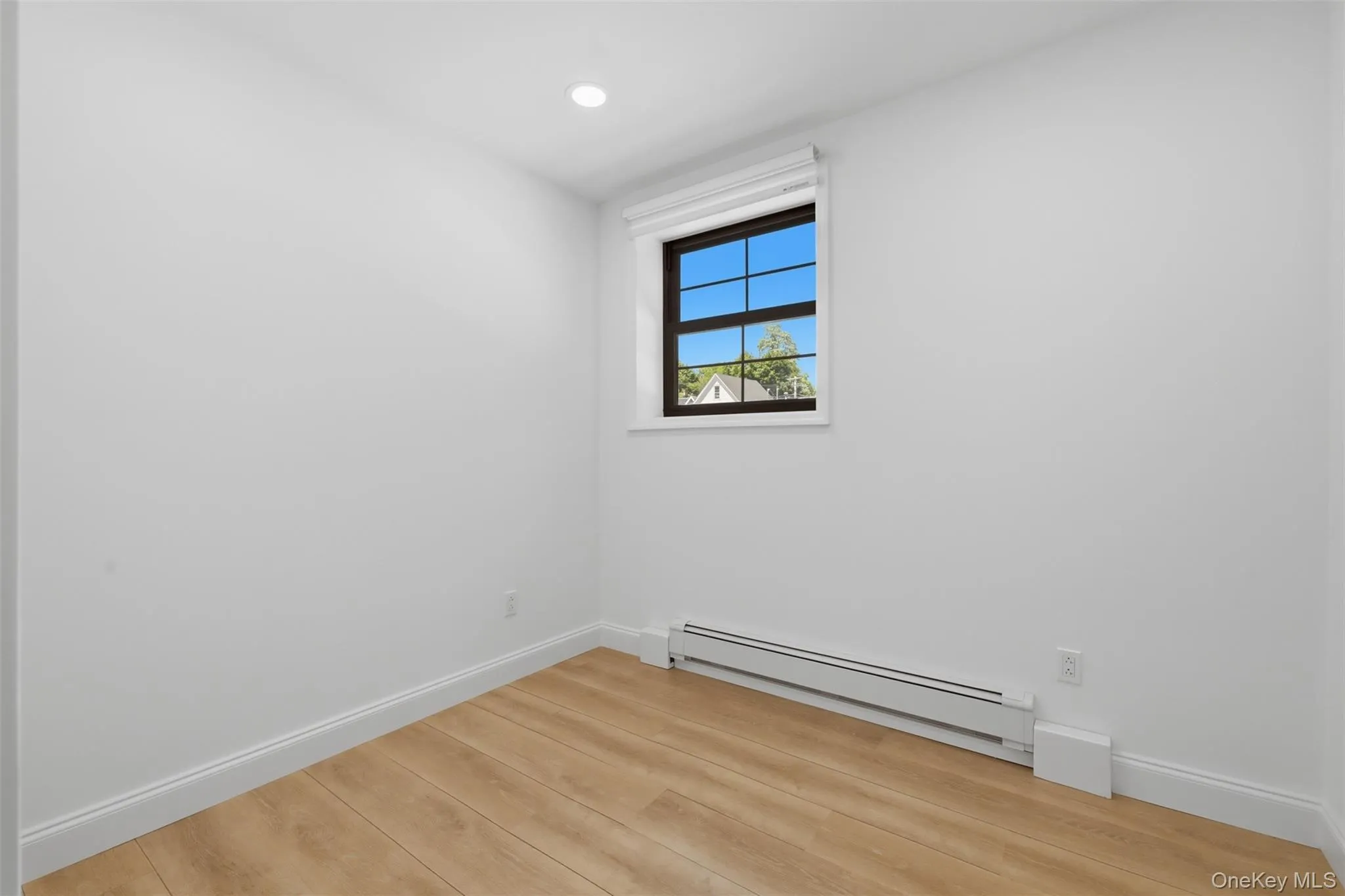 209 Main Street, Beacon, NY, 1 Bedroom Bedrooms, 3 Room Rooms,1 BathroomBathrooms,Residential Lease,For Rent,Main,0,1058003 209 Main Street, Beacon, NY, 1 Bedroom Bedrooms, 3 Room Rooms,1 BathroomBathrooms,Residential Lease,For Rent,Main,0,1058003