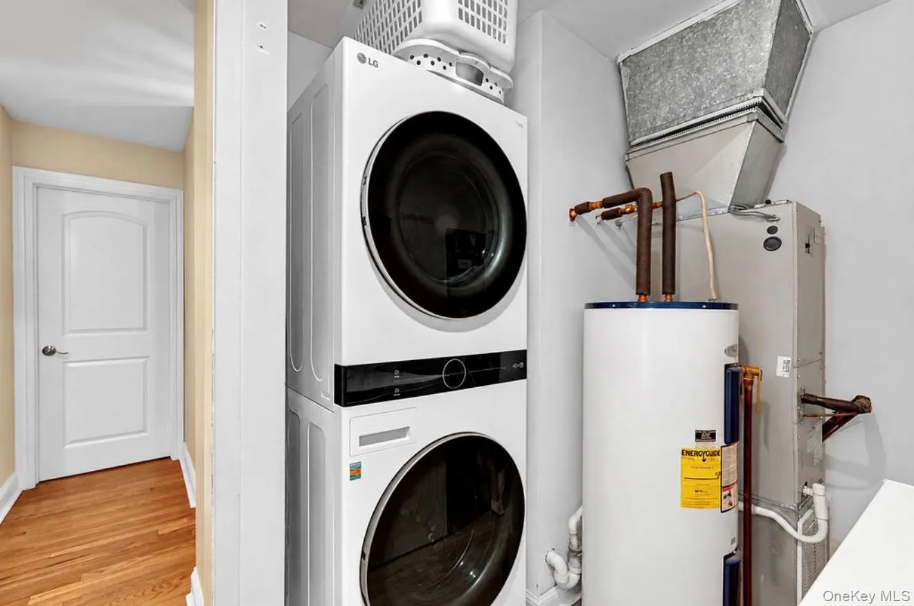 139 Birchwood Road, Brookhaven, NY, 2 Bedrooms Bedrooms, 6 Rooms Rooms,2 BathroomsBathrooms,Residential,For Rent,Birchwood,0,1058009 139 Birchwood Road, Brookhaven, NY, 2 Bedrooms Bedrooms, 6 Rooms Rooms,2 BathroomsBathrooms,Residential,For Rent,Birchwood,0,1058009