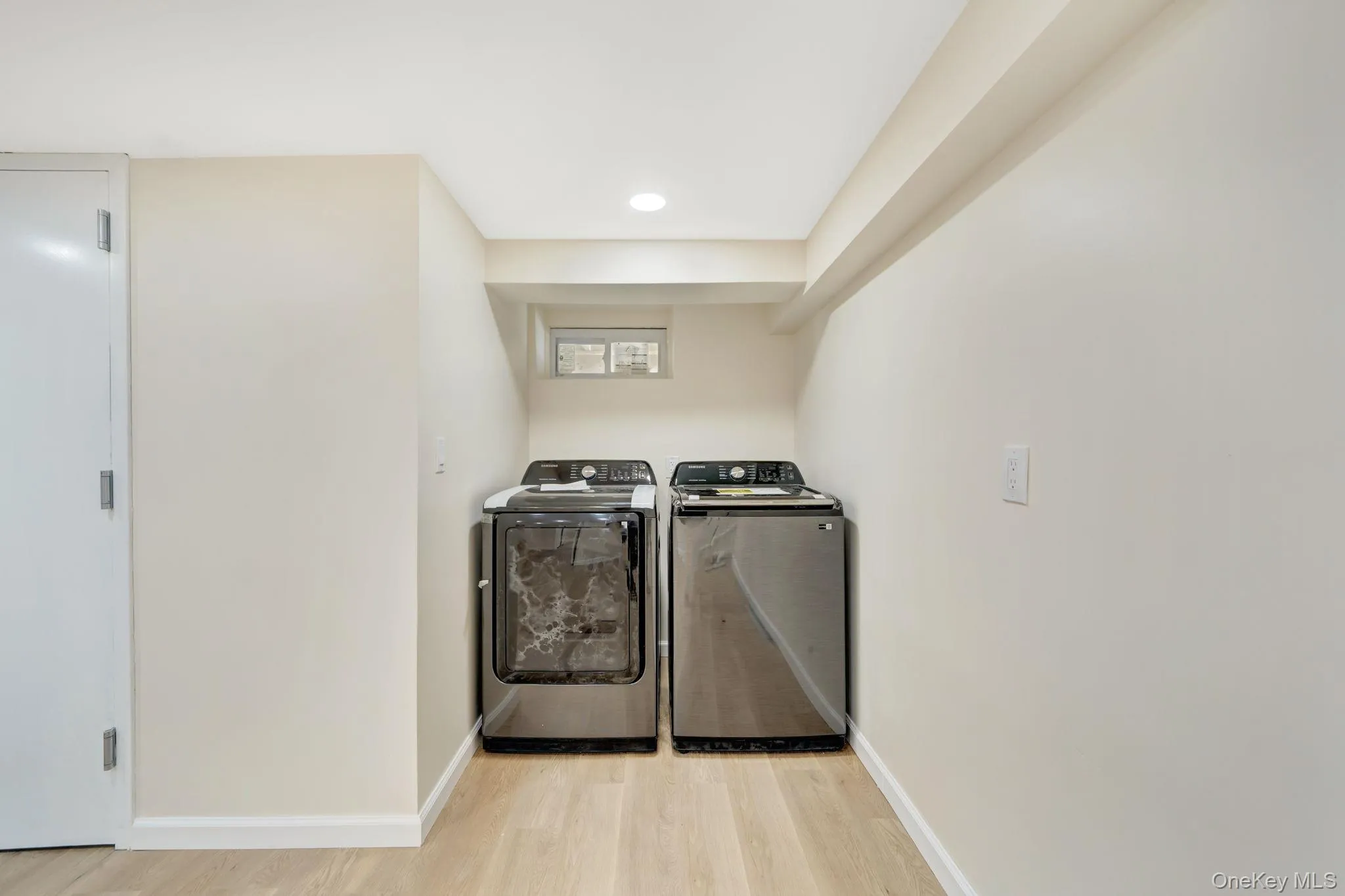 1980 Cameron Avenue, Hempstead, NY, 3 Bedrooms Bedrooms, 7 Rooms Rooms,2 BathroomsBathrooms,Residential,For Rent,Cameron,0,1058010 1980 Cameron Avenue, Hempstead, NY, 3 Bedrooms Bedrooms, 7 Rooms Rooms,2 BathroomsBathrooms,Residential,For Rent,Cameron,0,1058010