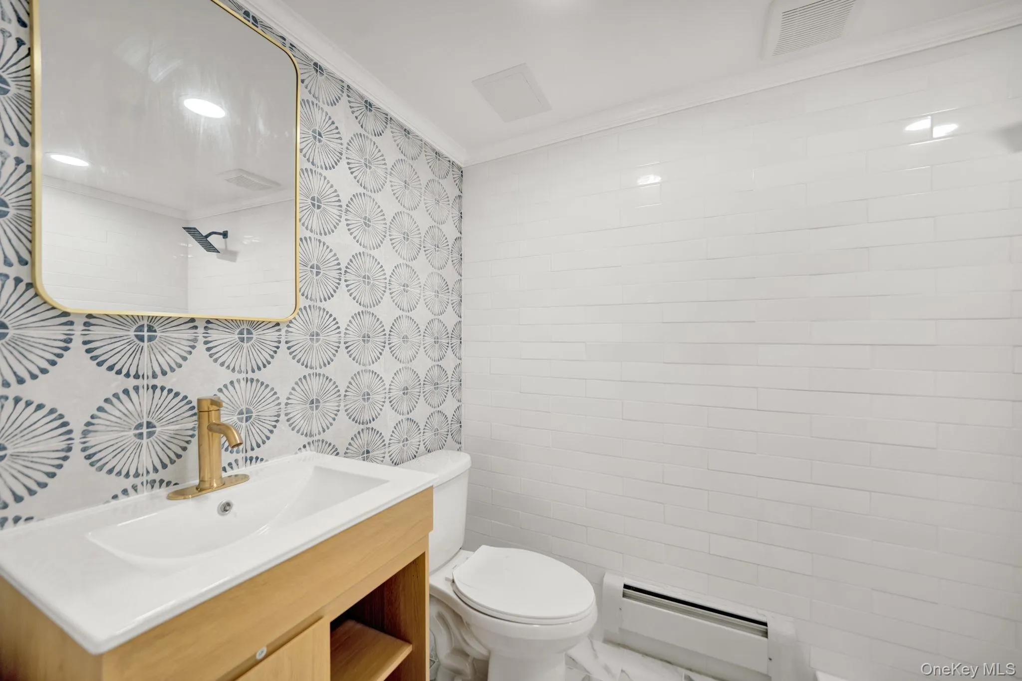 1980 Cameron Avenue, Hempstead, NY, 3 Bedrooms Bedrooms, 7 Rooms Rooms,2 BathroomsBathrooms,Residential,For Rent,Cameron,0,1058010 1980 Cameron Avenue, Hempstead, NY, 3 Bedrooms Bedrooms, 7 Rooms Rooms,2 BathroomsBathrooms,Residential,For Rent,Cameron,0,1058010