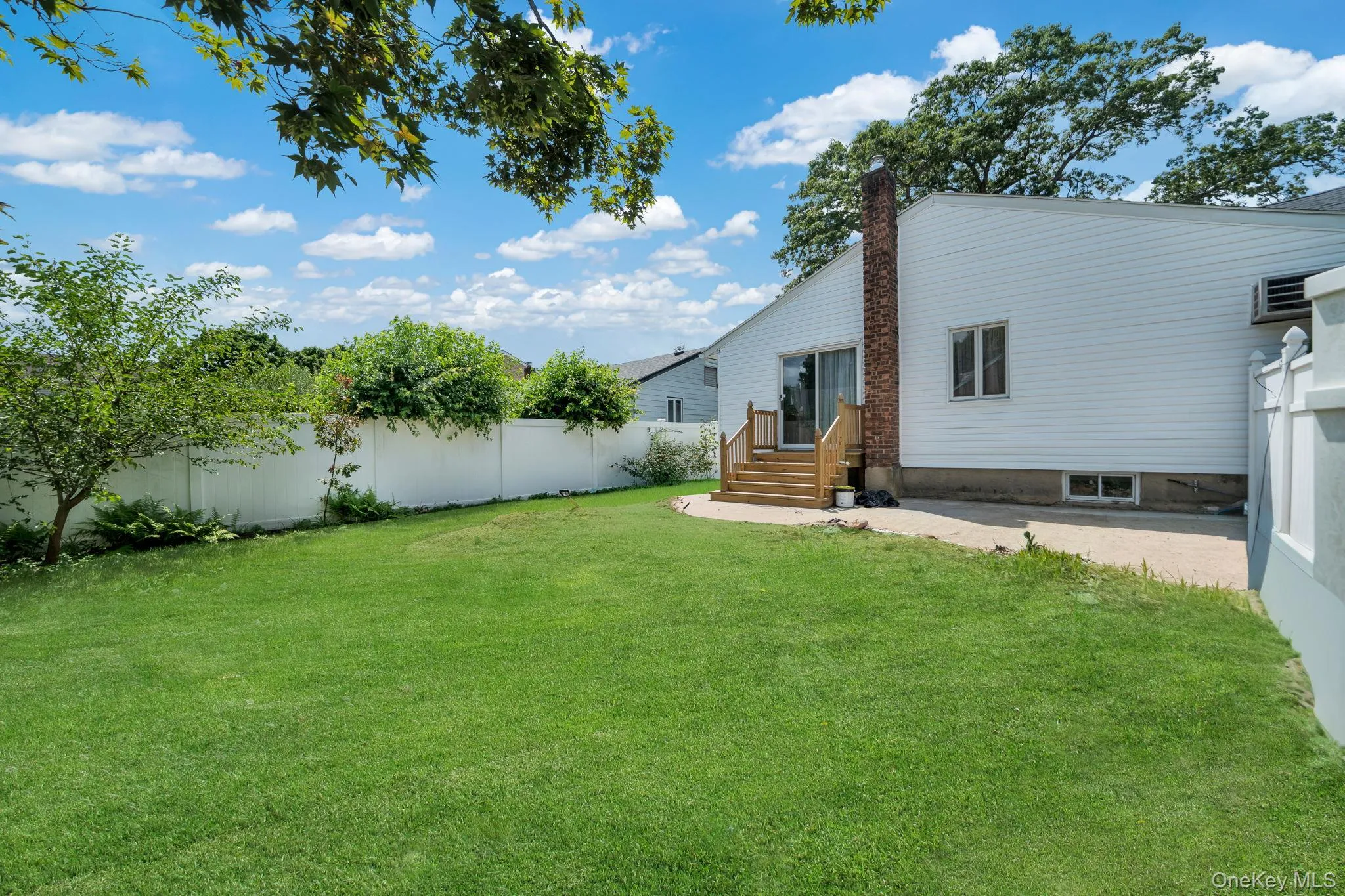 1980 Cameron Avenue, Hempstead, NY, 3 Bedrooms Bedrooms, 7 Rooms Rooms,2 BathroomsBathrooms,Residential,For Rent,Cameron,0,1058010 1980 Cameron Avenue, Hempstead, NY, 3 Bedrooms Bedrooms, 7 Rooms Rooms,2 BathroomsBathrooms,Residential,For Rent,Cameron,0,1058010
