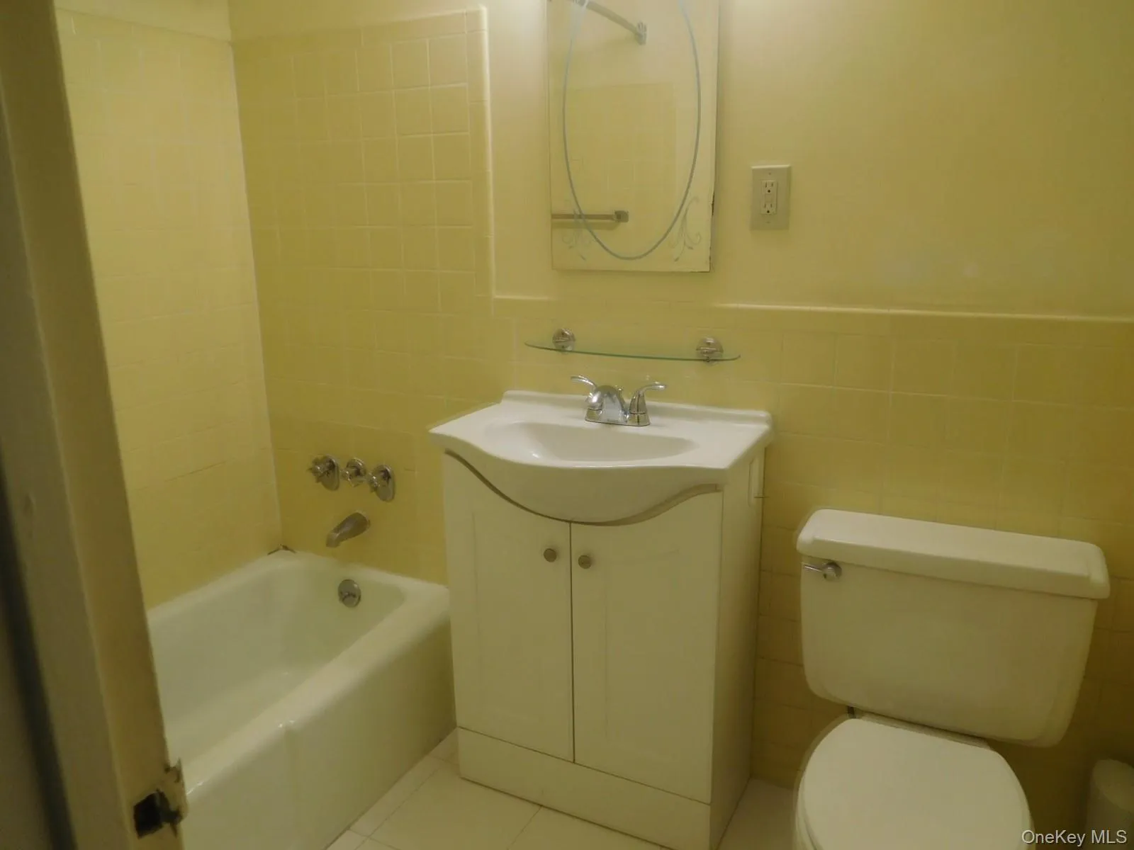 Hall Bathroom Hall Bathroom