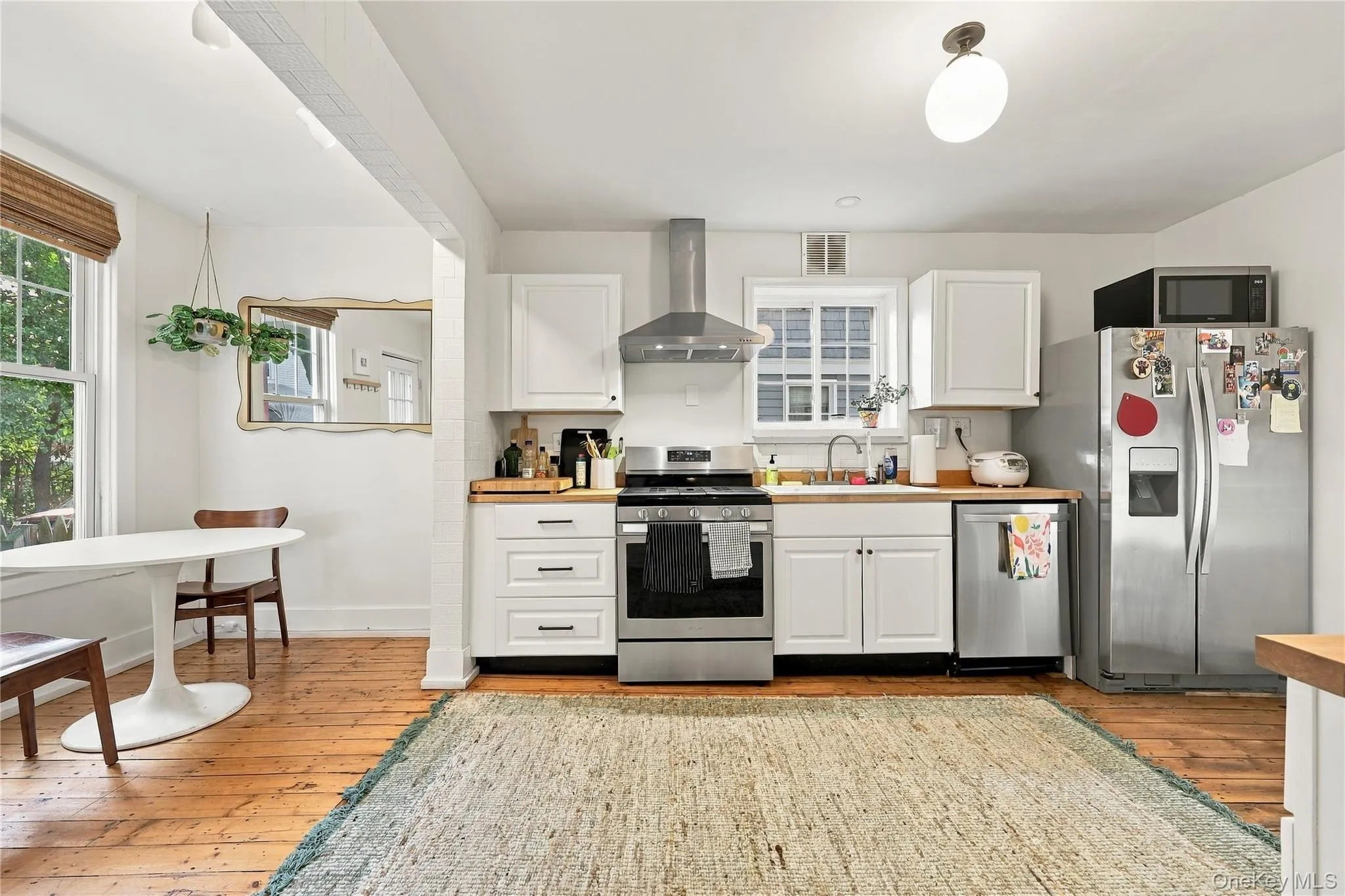 6 Saint James Court, Kingston, NY, 4 Bedrooms Bedrooms, 11 Rooms Rooms,1 BathroomBathrooms,Residential,For Rent,Saint James,0,1058019 6 Saint James Court, Kingston, NY, 4 Bedrooms Bedrooms, 11 Rooms Rooms,1 BathroomBathrooms,Residential,For Rent,Saint James,0,1058019