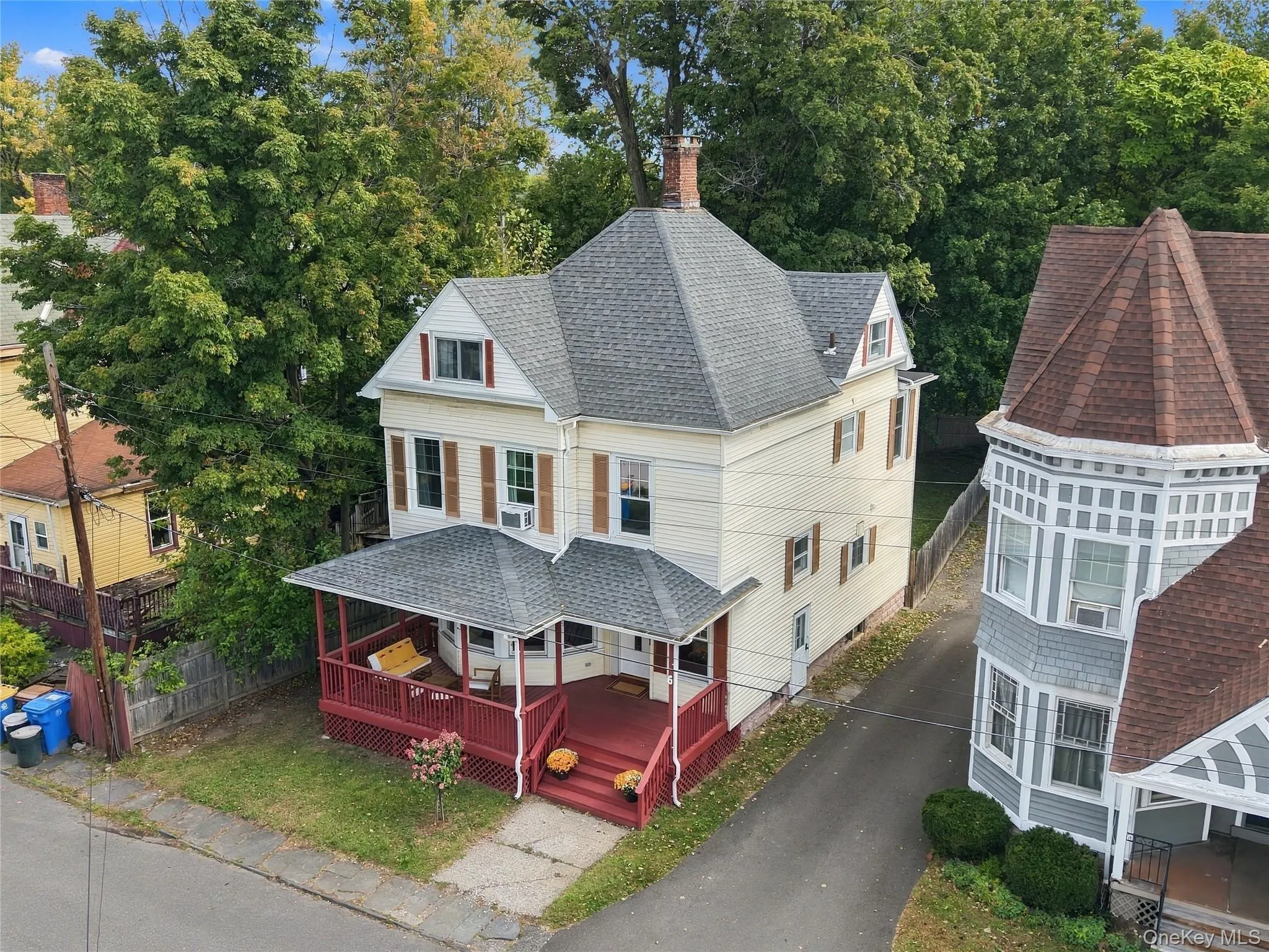 6 Saint James Court, Kingston, NY, 4 Bedrooms Bedrooms, 11 Rooms Rooms,1 BathroomBathrooms,Residential,For Rent,Saint James,0,1058019 6 Saint James Court, Kingston, NY, 4 Bedrooms Bedrooms, 11 Rooms Rooms,1 BathroomBathrooms,Residential,For Rent,Saint James,0,1058019