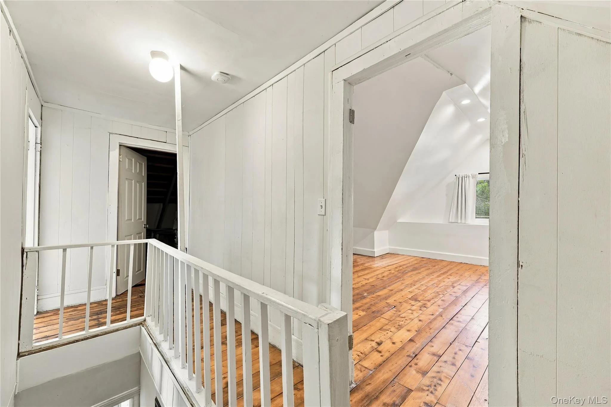 6 Saint James Court, Kingston, NY, 4 Bedrooms Bedrooms, 11 Rooms Rooms,1 BathroomBathrooms,Residential,For Rent,Saint James,0,1058019 6 Saint James Court, Kingston, NY, 4 Bedrooms Bedrooms, 11 Rooms Rooms,1 BathroomBathrooms,Residential,For Rent,Saint James,0,1058019