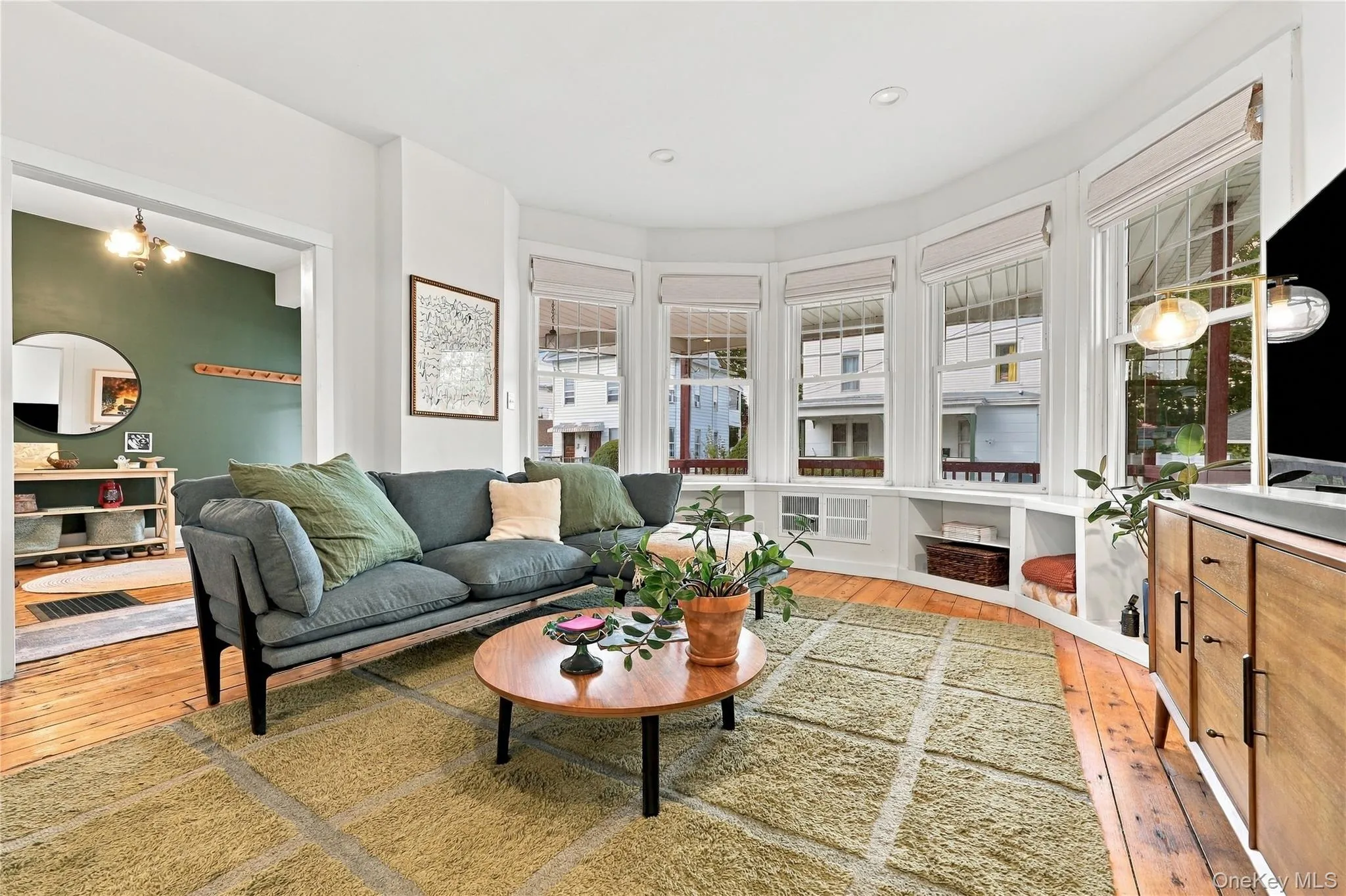 6 Saint James Court, Kingston, NY, 4 Bedrooms Bedrooms, 11 Rooms Rooms,1 BathroomBathrooms,Residential,For Rent,Saint James,0,1058019 6 Saint James Court, Kingston, NY, 4 Bedrooms Bedrooms, 11 Rooms Rooms,1 BathroomBathrooms,Residential,For Rent,Saint James,0,1058019