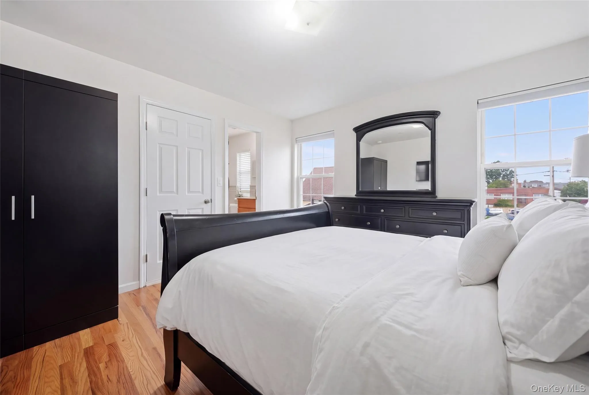 123 Clinton, North Hempstead, NY, 3 Bedroom Bedrooms, 10 Room Rooms,2 BathroomBathrooms,Residential Lease,For Rent,Clinton,0,1058022 123 Clinton, North Hempstead, NY, 3 Bedroom Bedrooms, 10 Room Rooms,2 BathroomBathrooms,Residential Lease,For Rent,Clinton,0,1058022
