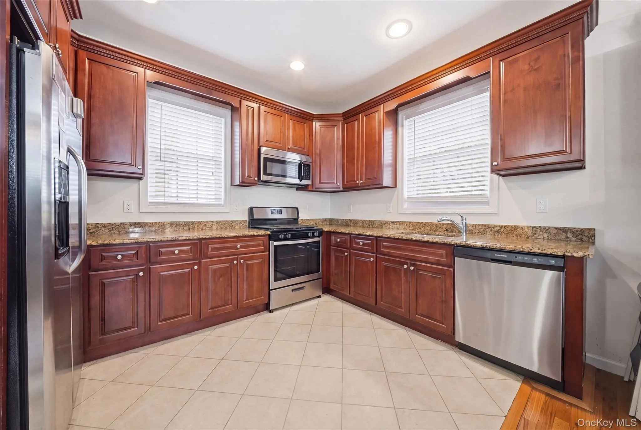 123 Clinton, North Hempstead, NY, 3 Bedroom Bedrooms, 10 Room Rooms,2 BathroomBathrooms,Residential Lease,For Rent,Clinton,0,1058022 123 Clinton, North Hempstead, NY, 3 Bedroom Bedrooms, 10 Room Rooms,2 BathroomBathrooms,Residential Lease,For Rent,Clinton,0,1058022