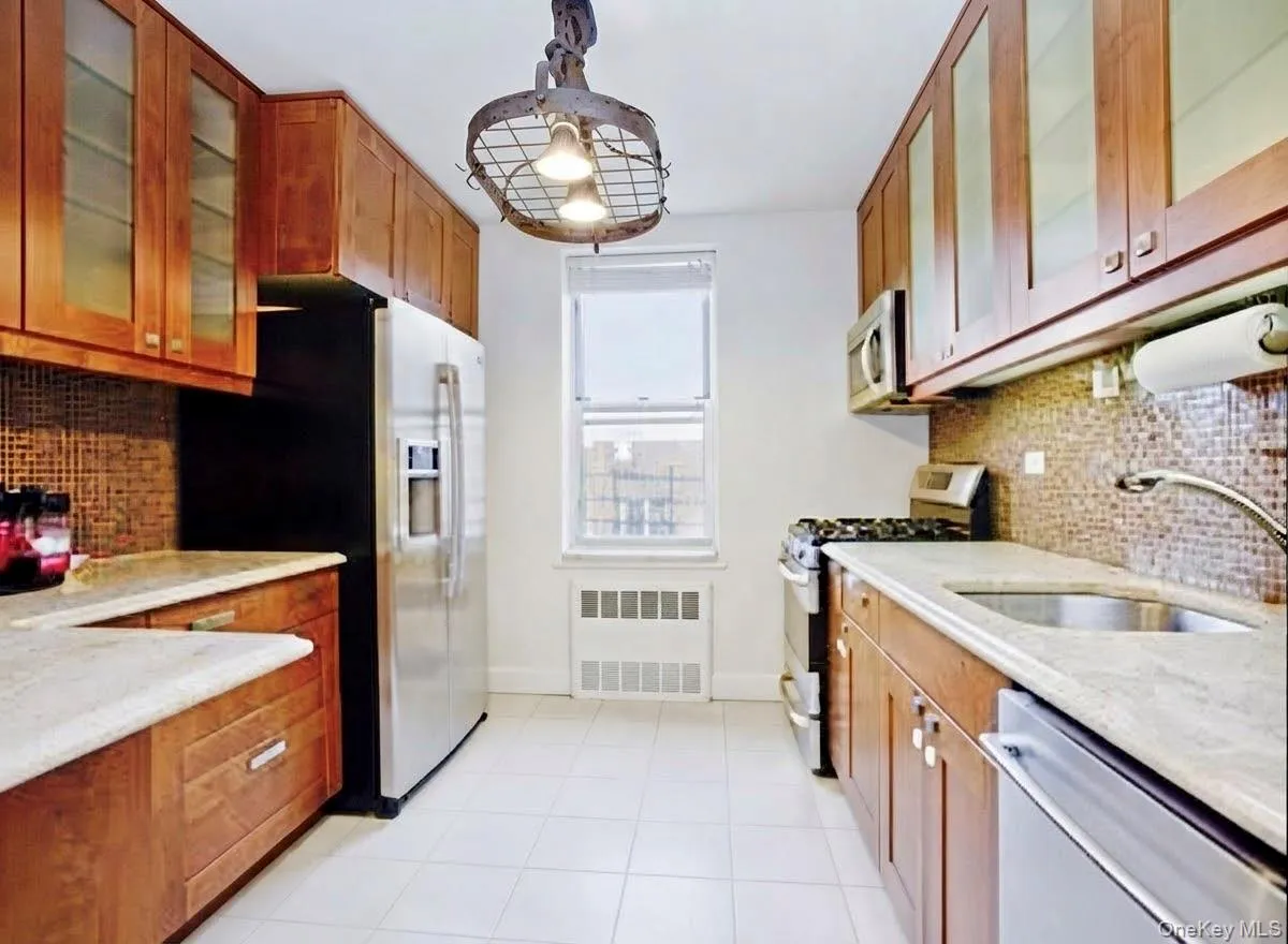 65-65 Wetherole Street, New York, NY, 2 Bedroom Bedrooms, 5 Room Rooms,1 BathroomBathrooms,Residential Lease,For Rent,Wetherole,0,1058023 65-65 Wetherole Street, New York, NY, 2 Bedroom Bedrooms, 5 Room Rooms,1 BathroomBathrooms,Residential Lease,For Rent,Wetherole,0,1058023
