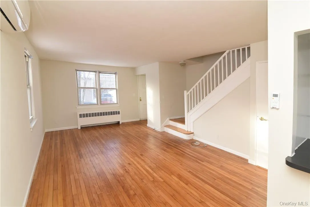 101 Carpenter Avenue, Mount Kisco, NY, 2 Bedroom Bedrooms, 5 Room Rooms,1 BathroomBathrooms,Residential Lease,For Rent,Carpenter,0,1058024 101 Carpenter Avenue, Mount Kisco, NY, 2 Bedroom Bedrooms, 5 Room Rooms,1 BathroomBathrooms,Residential Lease,For Rent,Carpenter,0,1058024