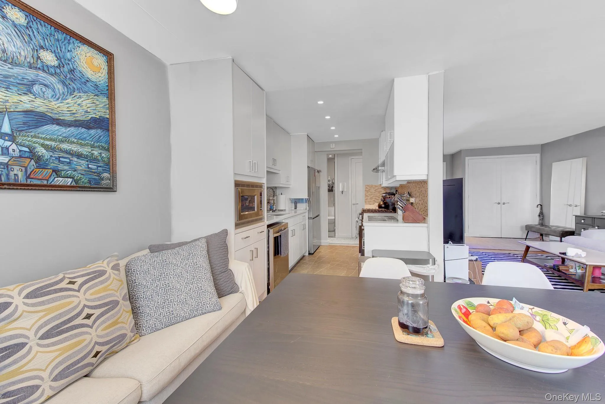 54-44 Little Neck Parkway, New York, NY, 1 Bedroom Bedrooms, 3 Rooms Rooms,1 BathroomBathrooms,Residential,For Rent,Little Neck,0,1058026 54-44 Little Neck Parkway, New York, NY, 1 Bedroom Bedrooms, 3 Rooms Rooms,1 BathroomBathrooms,Residential,For Rent,Little Neck,0,1058026