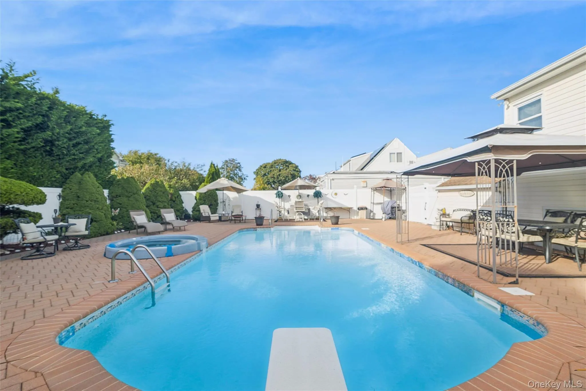 532 Alwick Avenue, Islip, NY, 4 Bedrooms Bedrooms, 7 Rooms Rooms,1 BathroomBathrooms,Residential,For Rent,Alwick,0,1058029 532 Alwick Avenue, Islip, NY, 4 Bedrooms Bedrooms, 7 Rooms Rooms,1 BathroomBathrooms,Residential,For Rent,Alwick,0,1058029