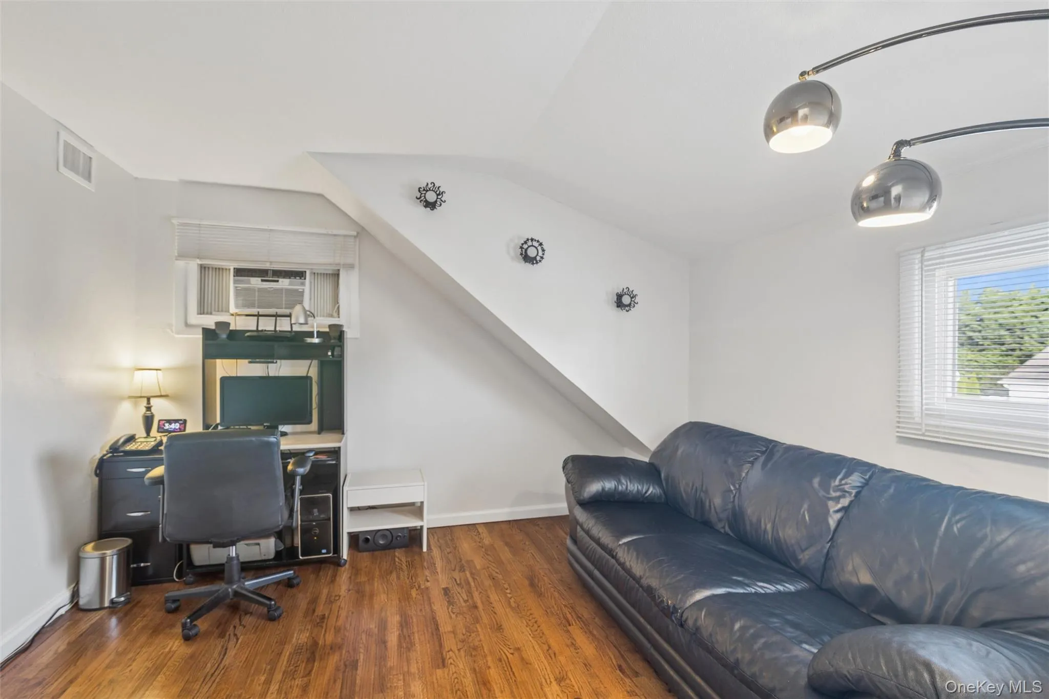 532 Alwick Avenue, Islip, NY, 4 Bedrooms Bedrooms, 7 Rooms Rooms,1 BathroomBathrooms,Residential,For Rent,Alwick,0,1058029 532 Alwick Avenue, Islip, NY, 4 Bedrooms Bedrooms, 7 Rooms Rooms,1 BathroomBathrooms,Residential,For Rent,Alwick,0,1058029