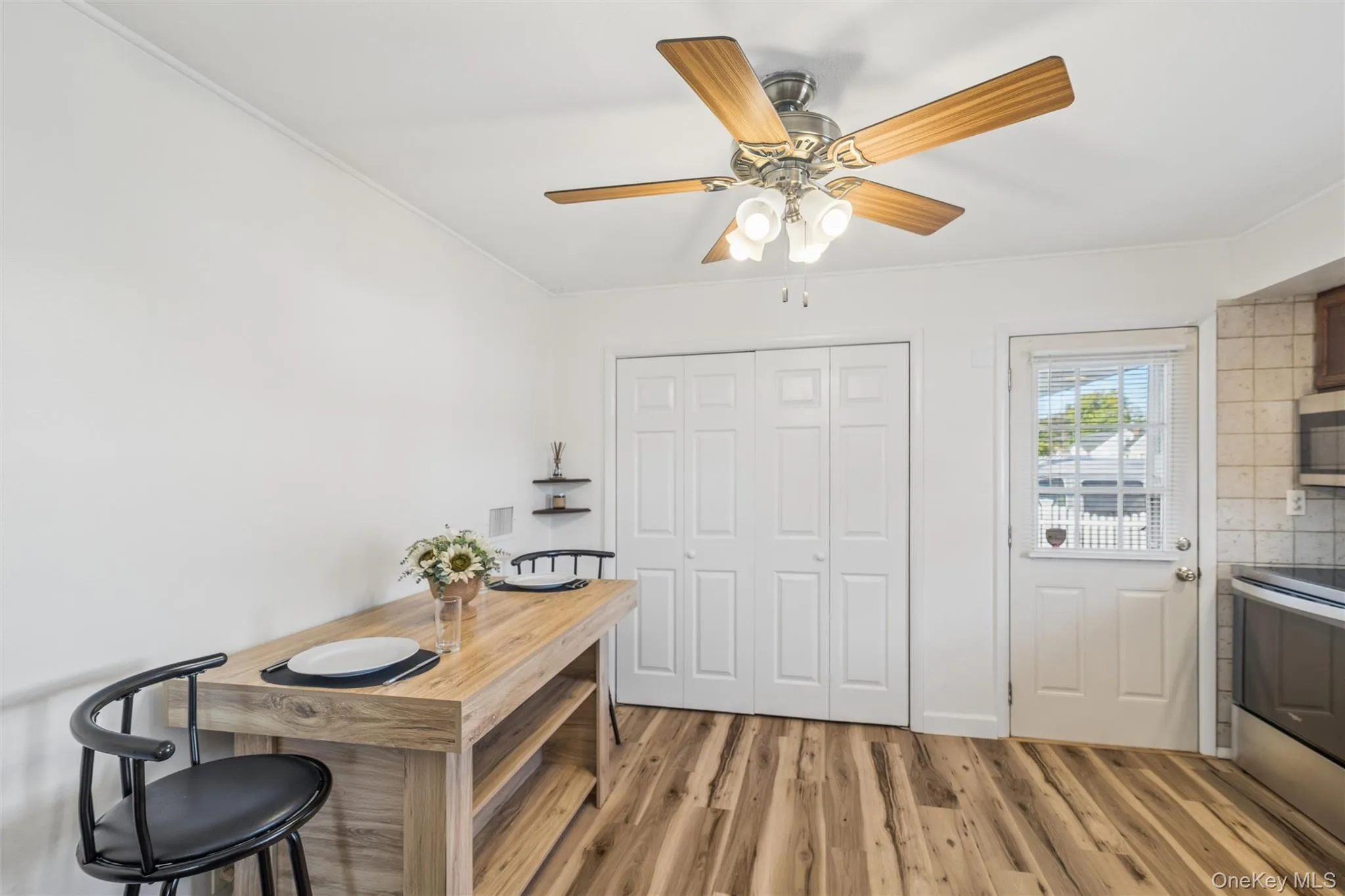 532 Alwick Avenue, Islip, NY, 4 Bedrooms Bedrooms, 7 Rooms Rooms,1 BathroomBathrooms,Residential,For Rent,Alwick,0,1058029 532 Alwick Avenue, Islip, NY, 4 Bedrooms Bedrooms, 7 Rooms Rooms,1 BathroomBathrooms,Residential,For Rent,Alwick,0,1058029