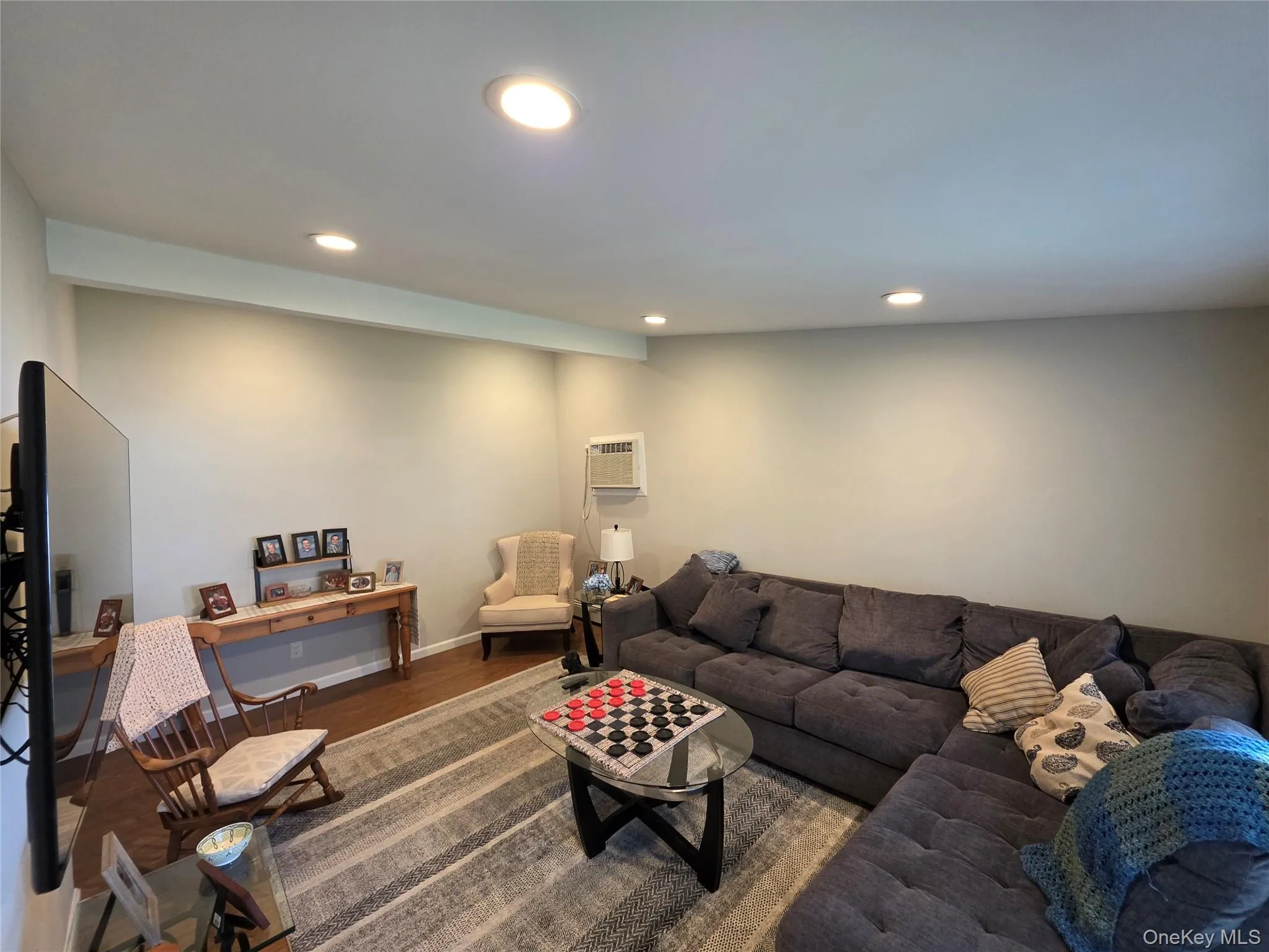 140 Springtime Lane, Hempstead, NY, 4 Bedrooms Bedrooms, 8 Rooms Rooms,2 BathroomsBathrooms,Residential,For Rent,Springtime,0,1058030 140 Springtime Lane, Hempstead, NY, 4 Bedrooms Bedrooms, 8 Rooms Rooms,2 BathroomsBathrooms,Residential,For Rent,Springtime,0,1058030