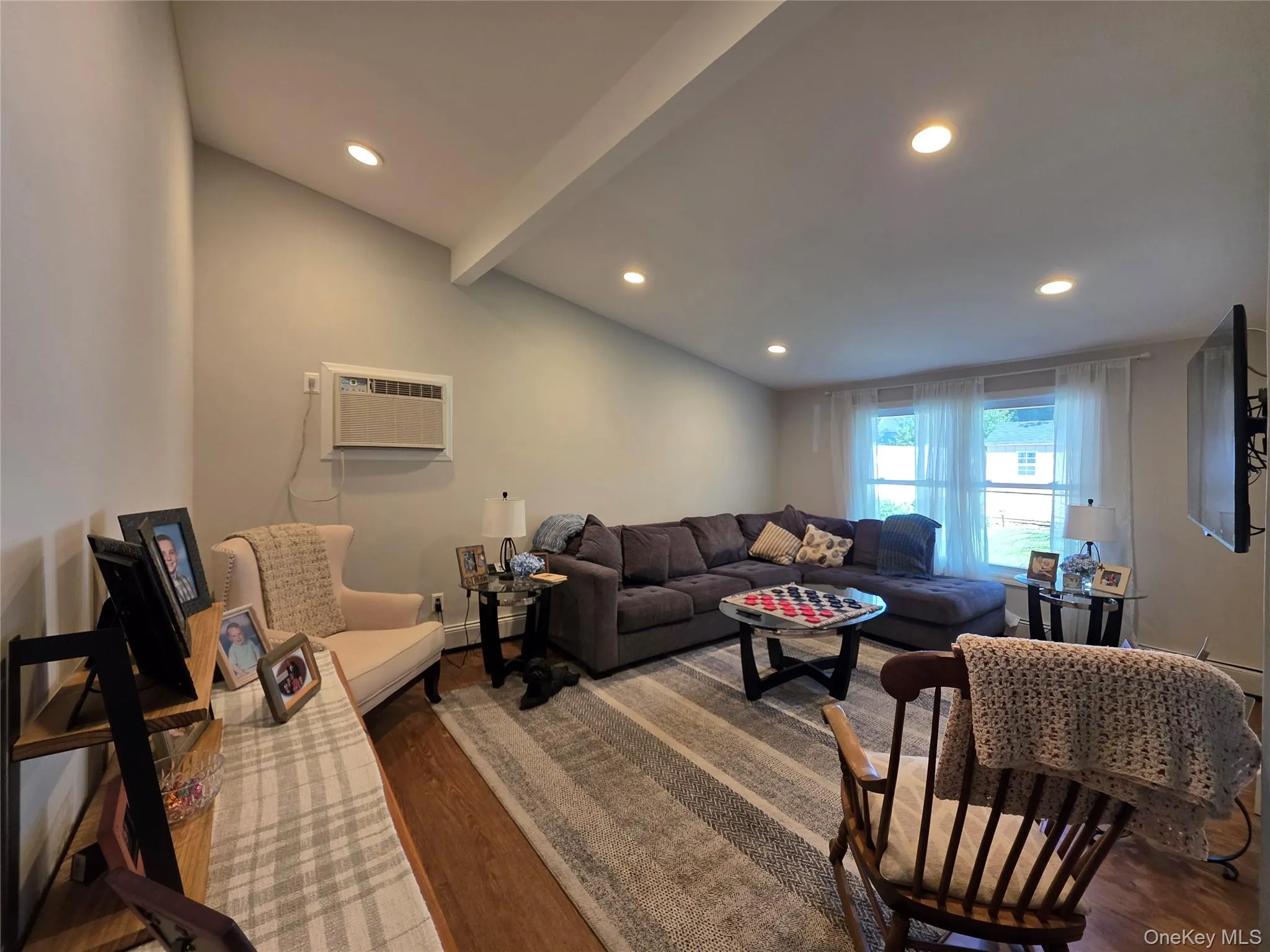140 Springtime Lane, Hempstead, NY, 4 Bedrooms Bedrooms, 8 Rooms Rooms,2 BathroomsBathrooms,Residential,For Rent,Springtime,0,1058030 140 Springtime Lane, Hempstead, NY, 4 Bedrooms Bedrooms, 8 Rooms Rooms,2 BathroomsBathrooms,Residential,For Rent,Springtime,0,1058030