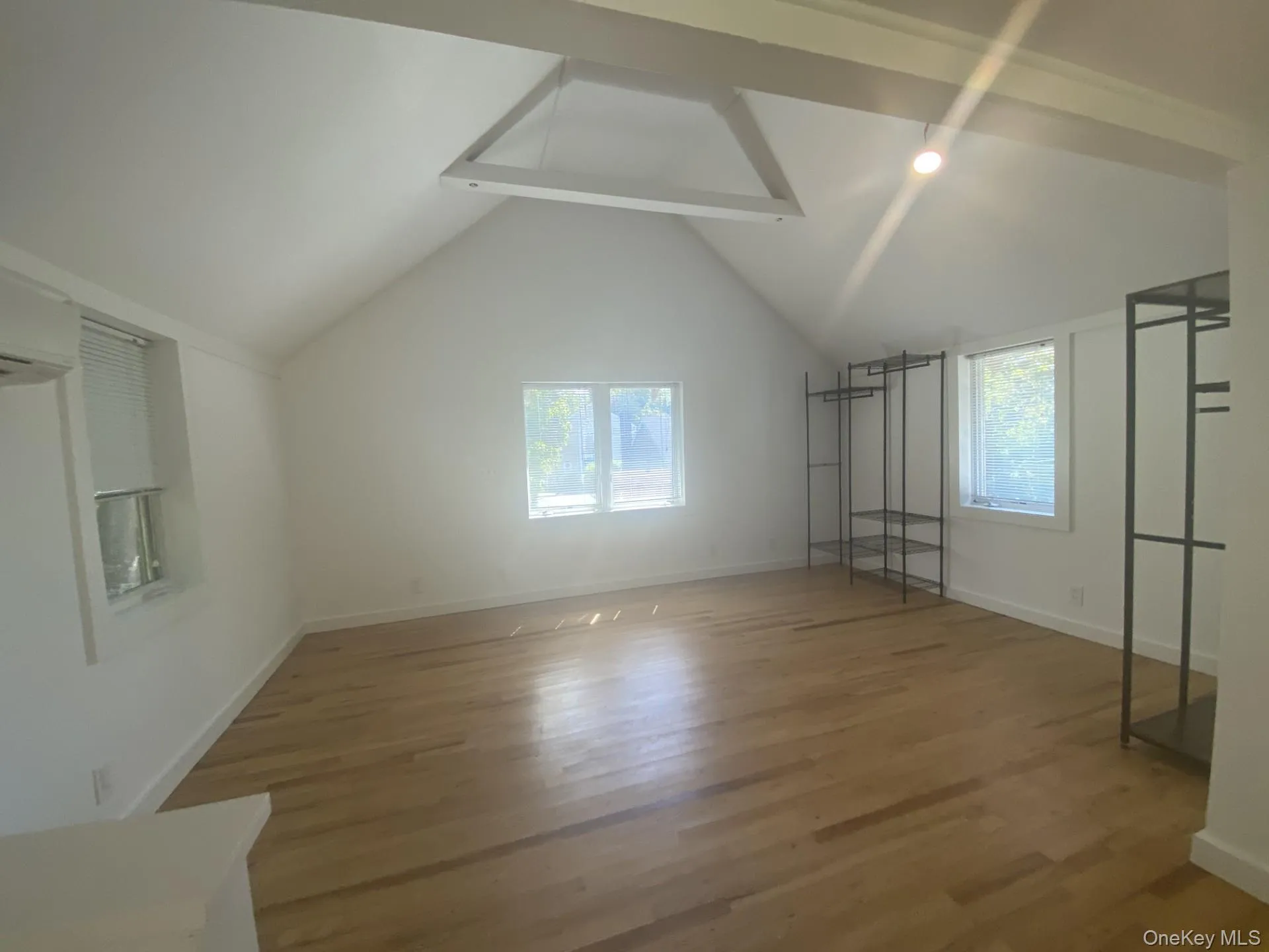 14 B Franklin Ave, Southampton, NY, 1 Bedroom Bedrooms, 4 Room Rooms,1 BathroomBathrooms,Residential Lease,For Rent,Franklin Ave,0,1058041 14 B Franklin Ave, Southampton, NY, 1 Bedroom Bedrooms, 4 Room Rooms,1 BathroomBathrooms,Residential Lease,For Rent,Franklin Ave,0,1058041