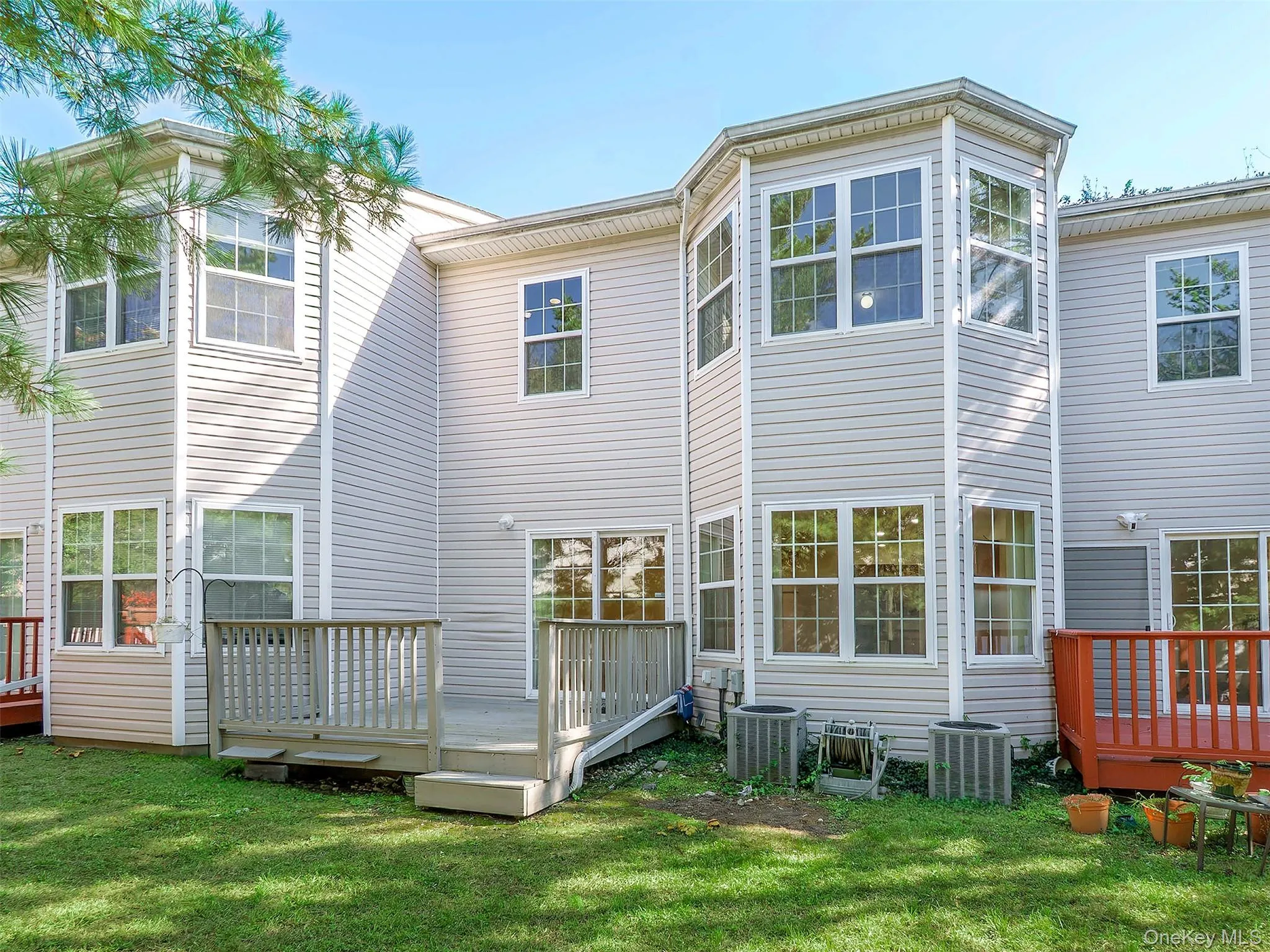 5 The Mill, North Hempstead, NY, 3 Bedroom Bedrooms, 8 Room Rooms,2 BathroomBathrooms,Residential Lease,For Rent,The Mill,0,1058042 5 The Mill, North Hempstead, NY, 3 Bedroom Bedrooms, 8 Room Rooms,2 BathroomBathrooms,Residential Lease,For Rent,The Mill,0,1058042