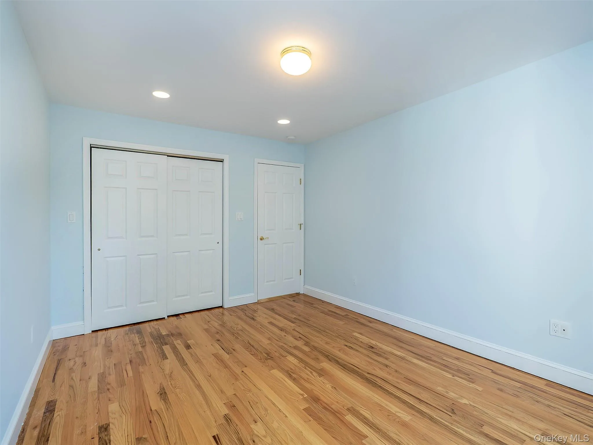 5 The Mill, North Hempstead, NY, 3 Bedroom Bedrooms, 8 Room Rooms,2 BathroomBathrooms,Residential Lease,For Rent,The Mill,0,1058042 5 The Mill, North Hempstead, NY, 3 Bedroom Bedrooms, 8 Room Rooms,2 BathroomBathrooms,Residential Lease,For Rent,The Mill,0,1058042