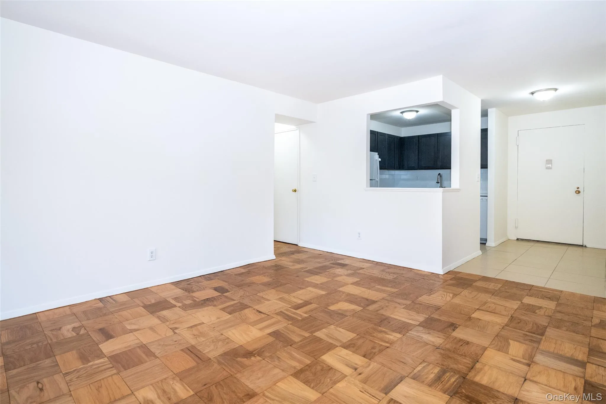 125 Lake Street, White Plains, NY, 1 Bedroom Bedrooms, 3 Rooms Rooms,1 BathroomBathrooms,Residential Lease,For Rent,Lake,0,1058046 125 Lake Street, White Plains, NY, 1 Bedroom Bedrooms, 3 Rooms Rooms,1 BathroomBathrooms,Residential Lease,For Rent,Lake,0,1058046