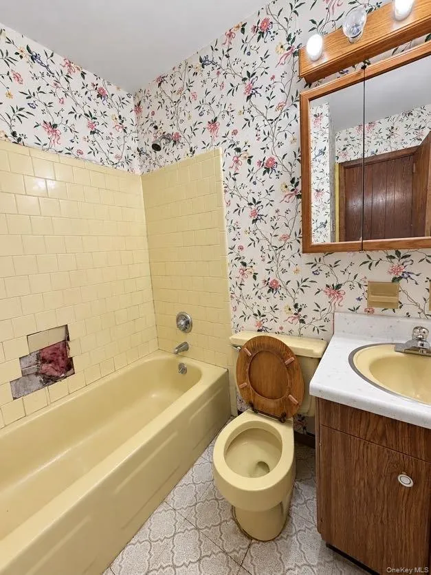 22 Scarborough Circle, Thompson, NY, 4 Bedrooms Bedrooms, 8 Rooms Rooms,1 BathroomBathrooms,Residential,For Rent,Scarborough,0,1058050 22 Scarborough Circle, Thompson, NY, 4 Bedrooms Bedrooms, 8 Rooms Rooms,1 BathroomBathrooms,Residential,For Rent,Scarborough,0,1058050