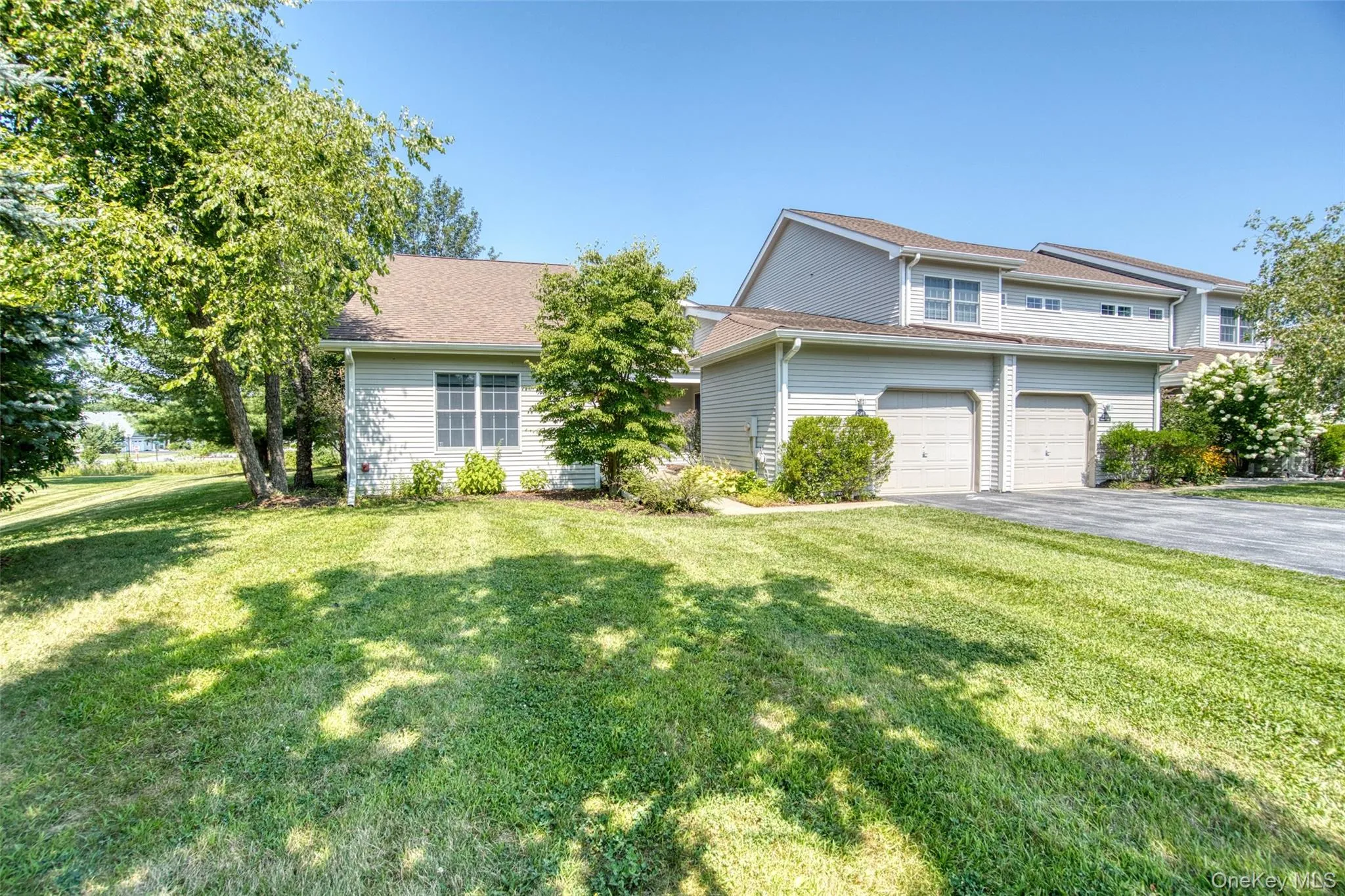 208 Cinnamon Circle, Rhinebeck, NY, 2 Bedrooms Bedrooms, 5 Rooms Rooms,2 BathroomsBathrooms,Residential Lease,For Rent,Cinnamon,0,1058053 208 Cinnamon Circle, Rhinebeck, NY, 2 Bedrooms Bedrooms, 5 Rooms Rooms,2 BathroomsBathrooms,Residential Lease,For Rent,Cinnamon,0,1058053