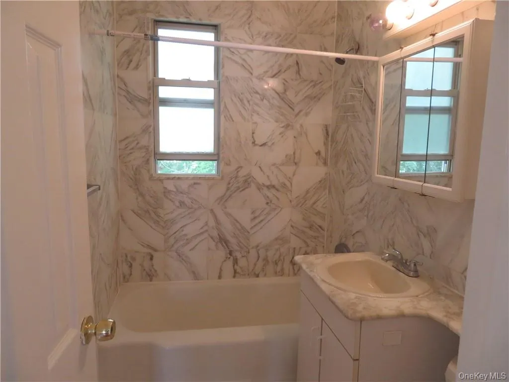 101 Carpenter Avenue, Bedford, NY, 1 Bedroom Bedrooms, 3 Rooms Rooms,1 BathroomBathrooms,Residential Lease,For Rent,Carpenter,0,1058054 101 Carpenter Avenue, Bedford, NY, 1 Bedroom Bedrooms, 3 Rooms Rooms,1 BathroomBathrooms,Residential Lease,For Rent,Carpenter,0,1058054