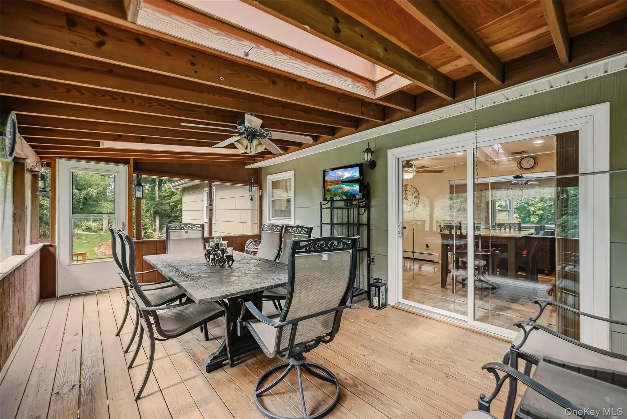 64 Forest Glen Road, Clarkstown, NY, 4 Bedrooms Bedrooms, 8 Rooms Rooms,2 BathroomsBathrooms,Residential,For Rent,Forest Glen,0,1058063 64 Forest Glen Road, Clarkstown, NY, 4 Bedrooms Bedrooms, 8 Rooms Rooms,2 BathroomsBathrooms,Residential,For Rent,Forest Glen,0,1058063