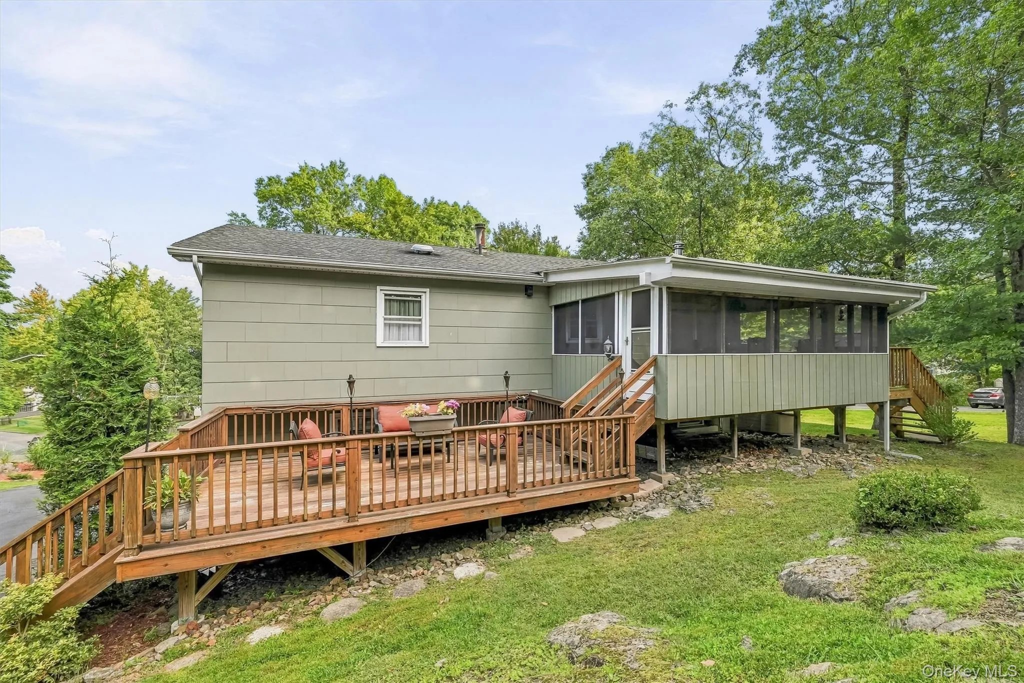 64 Forest Glen Road, Clarkstown, NY, 4 Bedrooms Bedrooms, 8 Rooms Rooms,2 BathroomsBathrooms,Residential,For Rent,Forest Glen,0,1058063 64 Forest Glen Road, Clarkstown, NY, 4 Bedrooms Bedrooms, 8 Rooms Rooms,2 BathroomsBathrooms,Residential,For Rent,Forest Glen,0,1058063