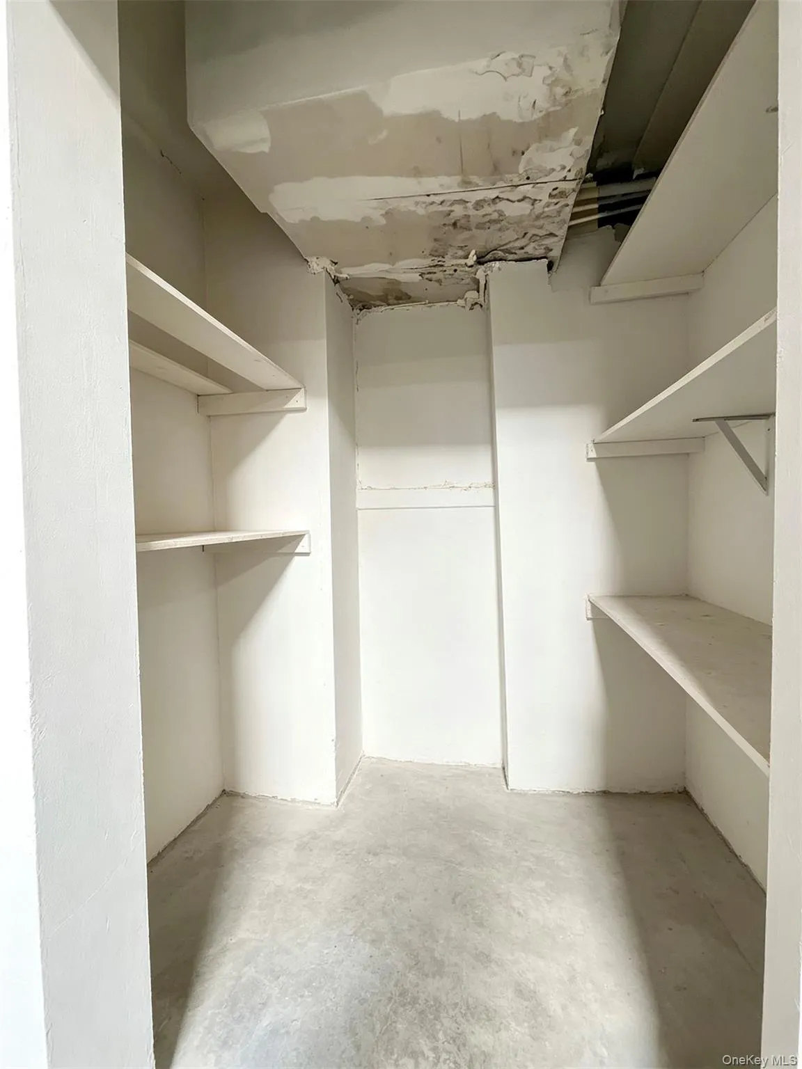 4326 91st Place, New York, NY, ,Commercial Lease,For Rent,91st,0,1058065 4326 91st Place, New York, NY, ,Commercial Lease,For Rent,91st,0,1058065