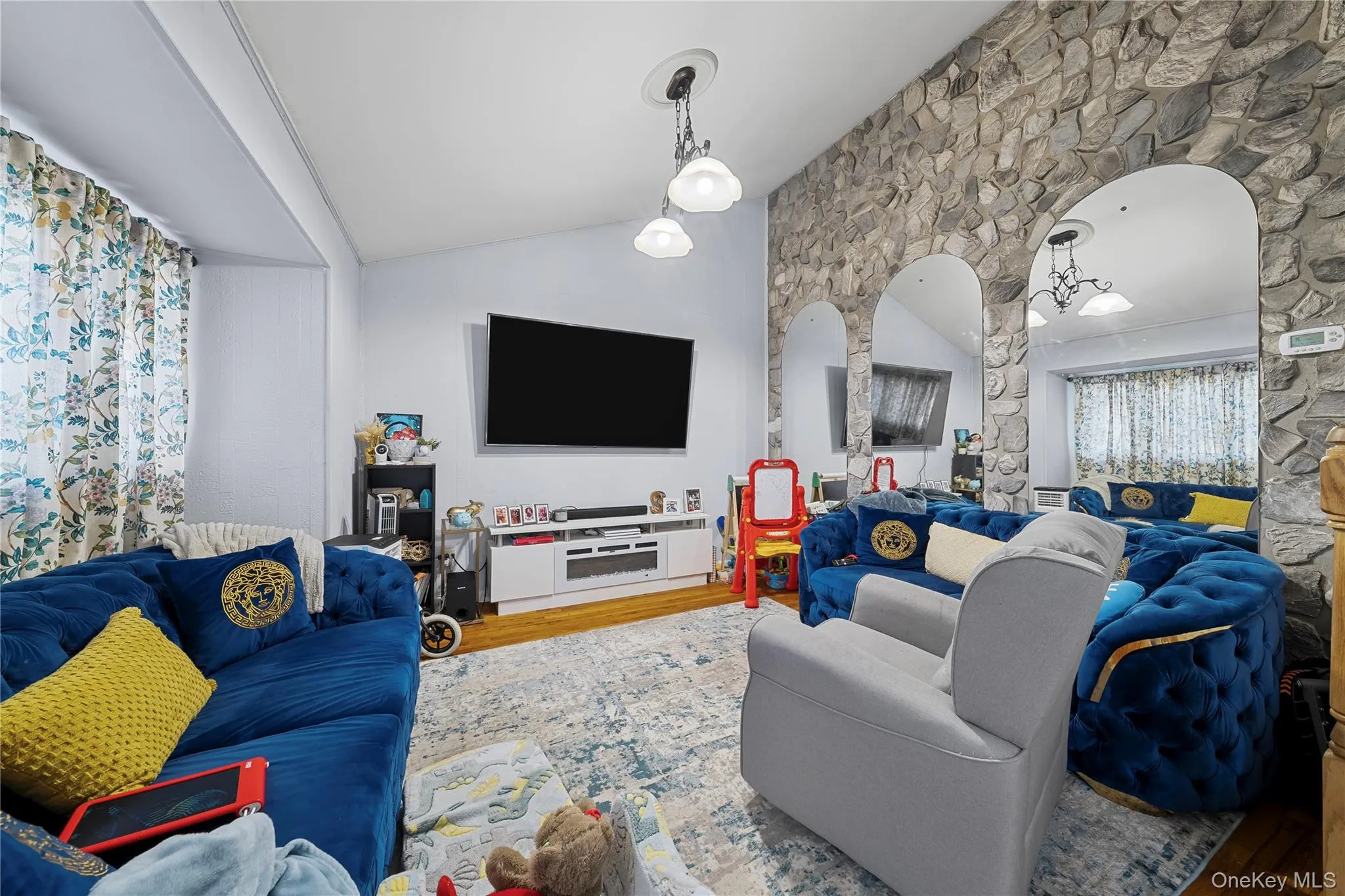 318 16th Street, Babylon, NY, 6 Bedrooms Bedrooms, 13 Rooms Rooms,2 BathroomsBathrooms,Residential,For Rent,16th,0,1058069 318 16th Street, Babylon, NY, 6 Bedrooms Bedrooms, 13 Rooms Rooms,2 BathroomsBathrooms,Residential,For Rent,16th,0,1058069