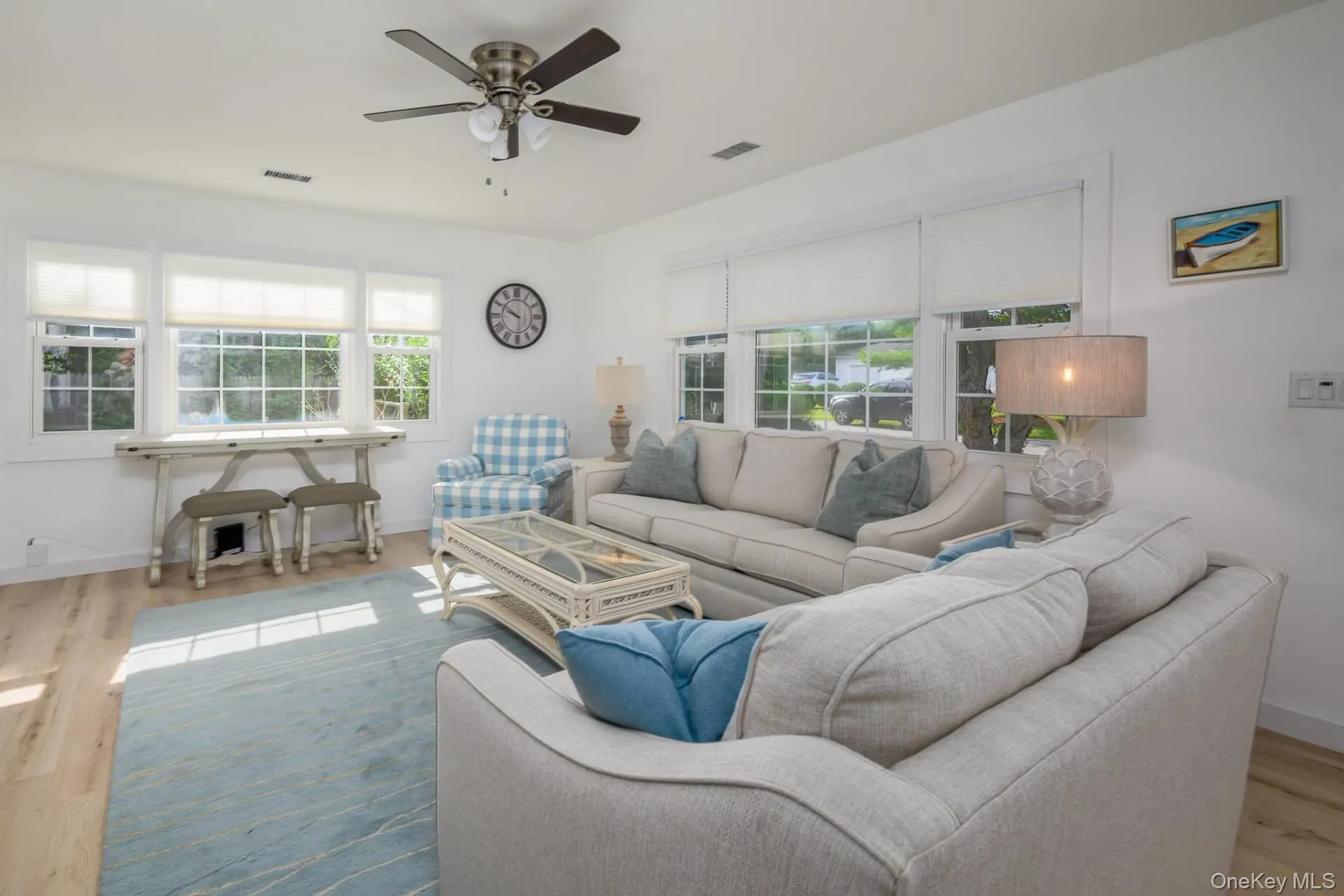 4 Southwind Road, Southampton, NY, 2 Bedroom Bedrooms, 4 Room Rooms,2 BathroomBathrooms,Residential Lease,For Rent,Southwind,0,1058071 4 Southwind Road, Southampton, NY, 2 Bedroom Bedrooms, 4 Room Rooms,2 BathroomBathrooms,Residential Lease,For Rent,Southwind,0,1058071