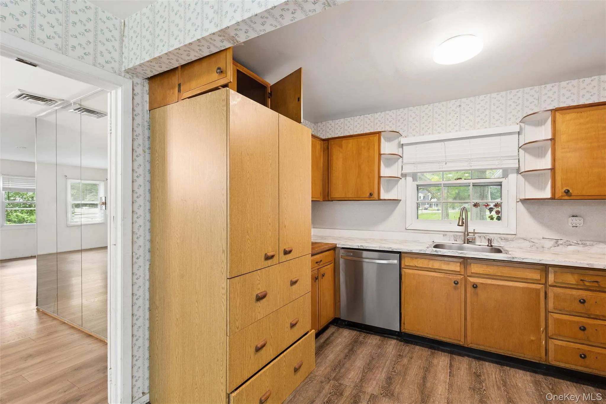 19 Wintergreen Drive, Brookhaven, NY, 3 Bedrooms Bedrooms, 7 Rooms Rooms,2 BathroomsBathrooms,Residential,For Rent,Wintergreen,0,1058074 19 Wintergreen Drive, Brookhaven, NY, 3 Bedrooms Bedrooms, 7 Rooms Rooms,2 BathroomsBathrooms,Residential,For Rent,Wintergreen,0,1058074