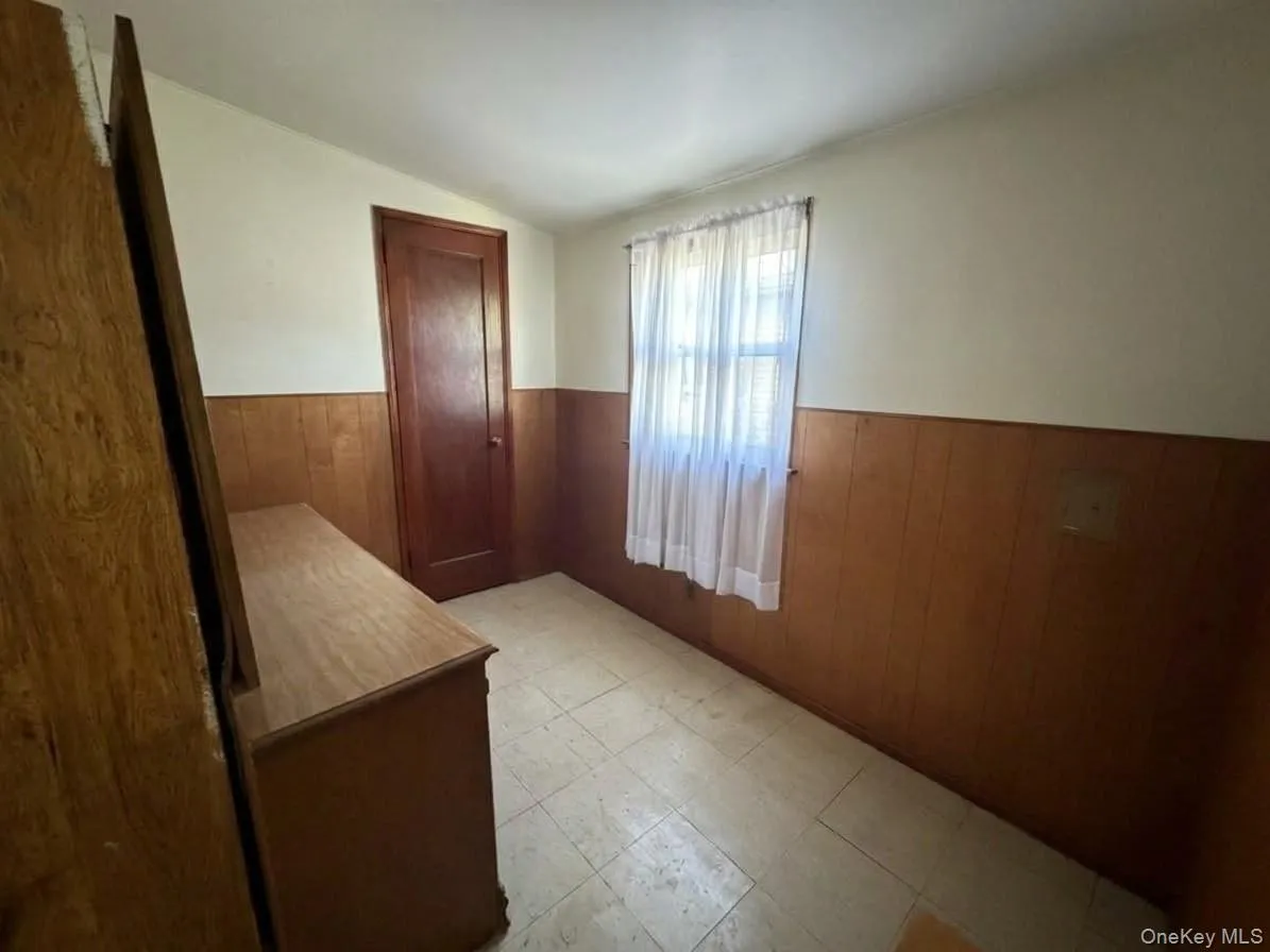 85-36 256th Street, New York, NY, 3 Bedroom Bedrooms, 6 Room Rooms,1 BathroomBathrooms,Residential Lease,For Rent,256th,0,1058075 85-36 256th Street, New York, NY, 3 Bedroom Bedrooms, 6 Room Rooms,1 BathroomBathrooms,Residential Lease,For Rent,256th,0,1058075