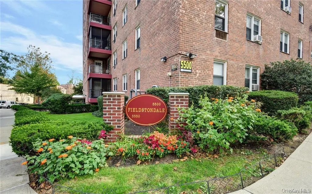 Fieldstondale Fieldstondale