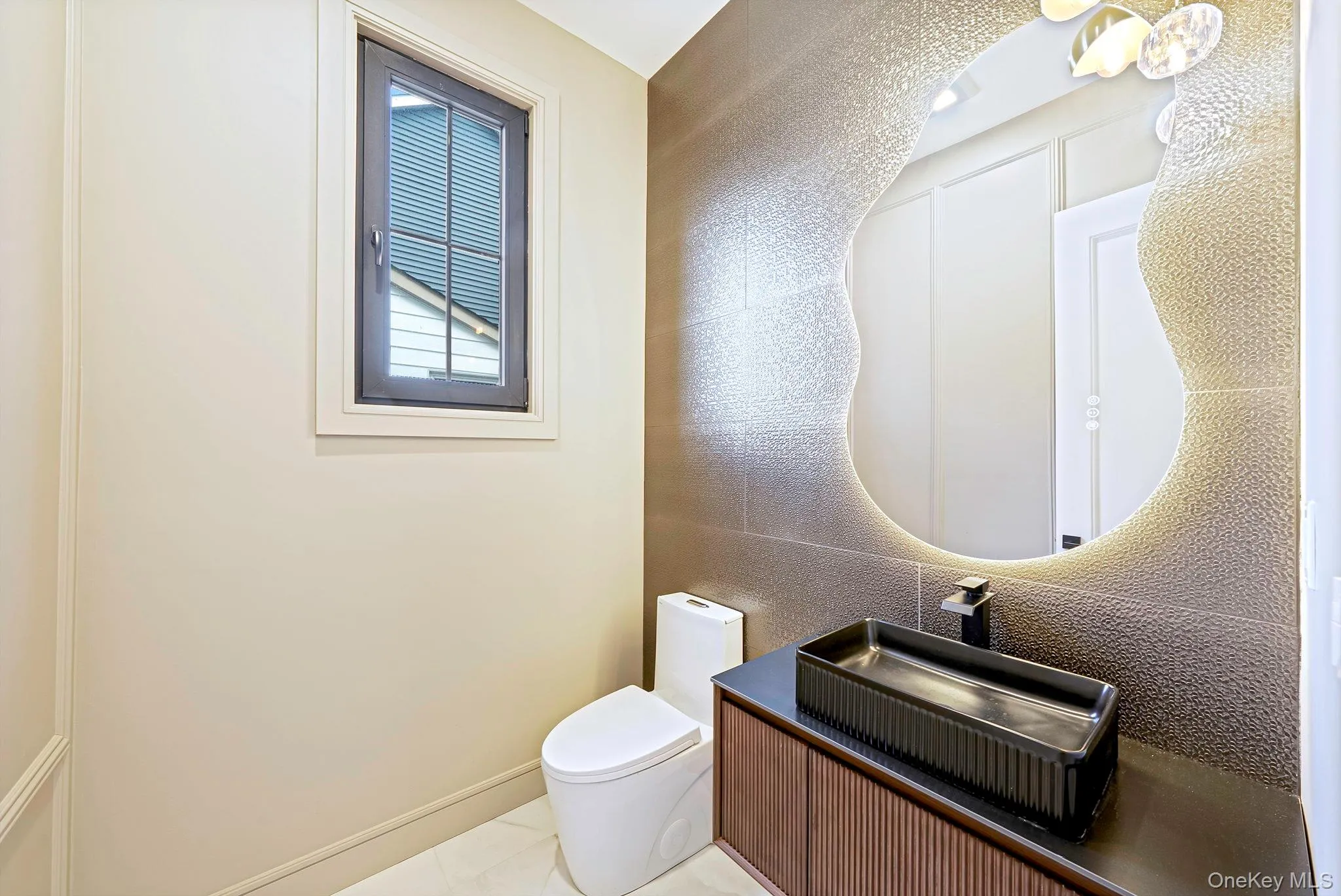 24 Midway Street, Babylon, NY, 4 Bedrooms Bedrooms, 7 Rooms Rooms,3 BathroomsBathrooms,Residential,For Rent,Midway,0,1058078 24 Midway Street, Babylon, NY, 4 Bedrooms Bedrooms, 7 Rooms Rooms,3 BathroomsBathrooms,Residential,For Rent,Midway,0,1058078