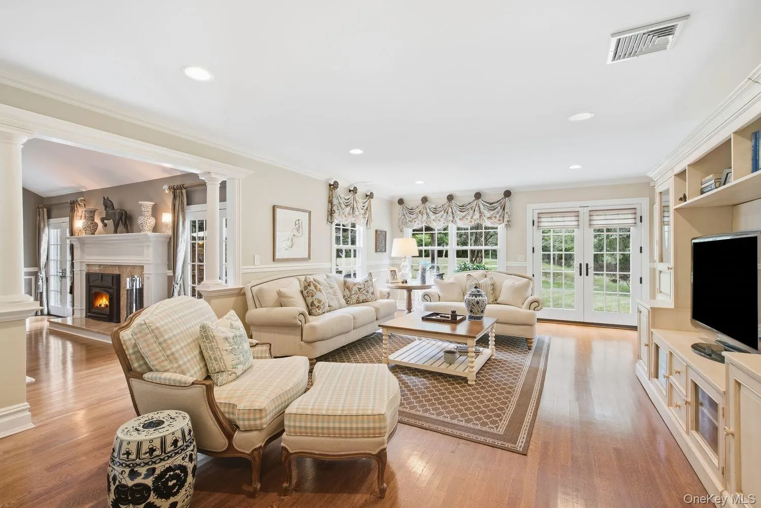 8 Fiddlers Green Drive, Huntington, NY, 4 Bedrooms Bedrooms, 11 Rooms Rooms,3 BathroomsBathrooms,Residential,For Rent,Fiddlers Green,0,1058084 8 Fiddlers Green Drive, Huntington, NY, 4 Bedrooms Bedrooms, 11 Rooms Rooms,3 BathroomsBathrooms,Residential,For Rent,Fiddlers Green,0,1058084