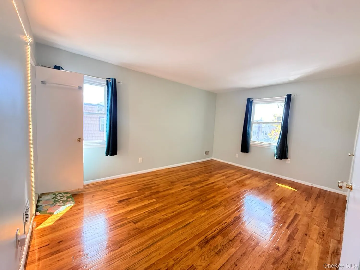 57-53 225th Street, New York, NY, 3 Bedrooms Bedrooms, 6 Rooms Rooms,2 BathroomsBathrooms,Residential Lease,For Rent,225th,0,1058088 57-53 225th Street, New York, NY, 3 Bedrooms Bedrooms, 6 Rooms Rooms,2 BathroomsBathrooms,Residential Lease,For Rent,225th,0,1058088