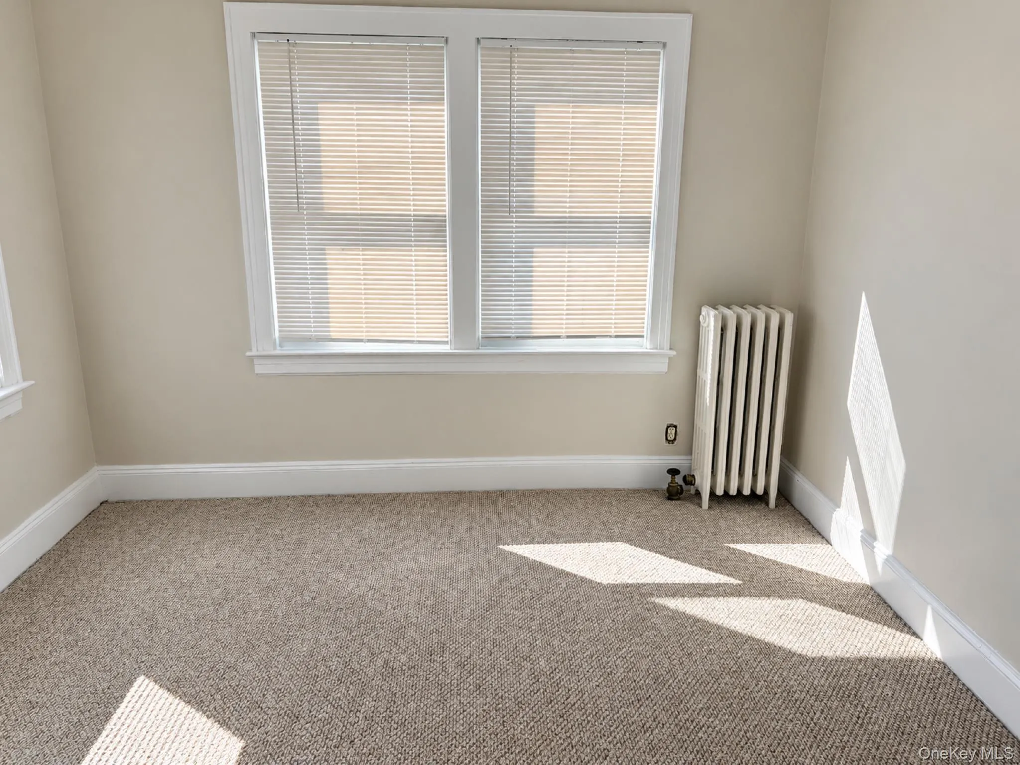 31 Willoughby Place, Islip, NY, 2 Bedroom Bedrooms, 4 Room Rooms,1 BathroomBathrooms,Residential Lease,For Rent,Willoughby,0,1058093 31 Willoughby Place, Islip, NY, 2 Bedroom Bedrooms, 4 Room Rooms,1 BathroomBathrooms,Residential Lease,For Rent,Willoughby,0,1058093
