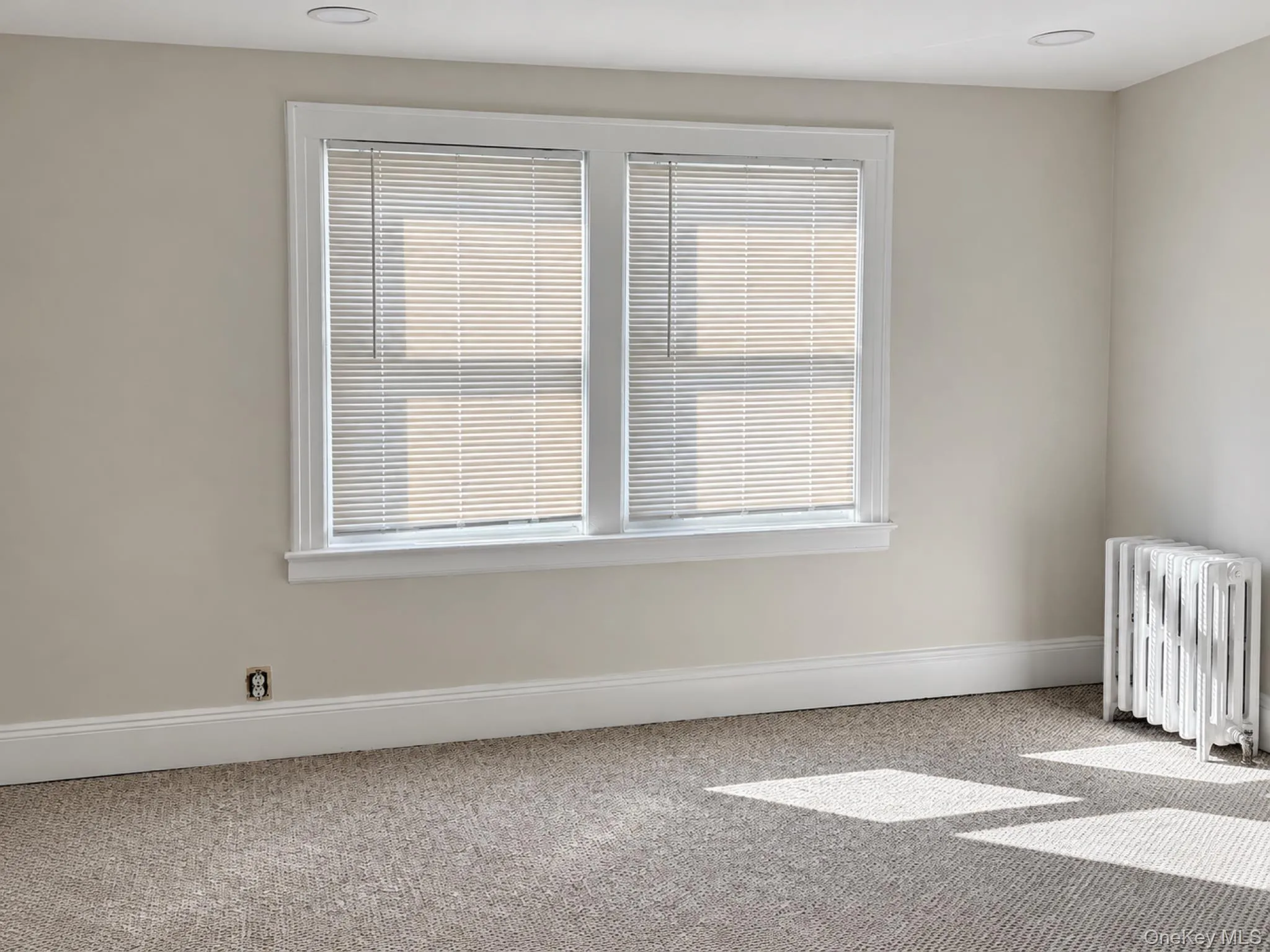 31 Willoughby Place, Islip, NY, 2 Bedroom Bedrooms, 4 Room Rooms,1 BathroomBathrooms,Residential Lease,For Rent,Willoughby,0,1058093 31 Willoughby Place, Islip, NY, 2 Bedroom Bedrooms, 4 Room Rooms,1 BathroomBathrooms,Residential Lease,For Rent,Willoughby,0,1058093