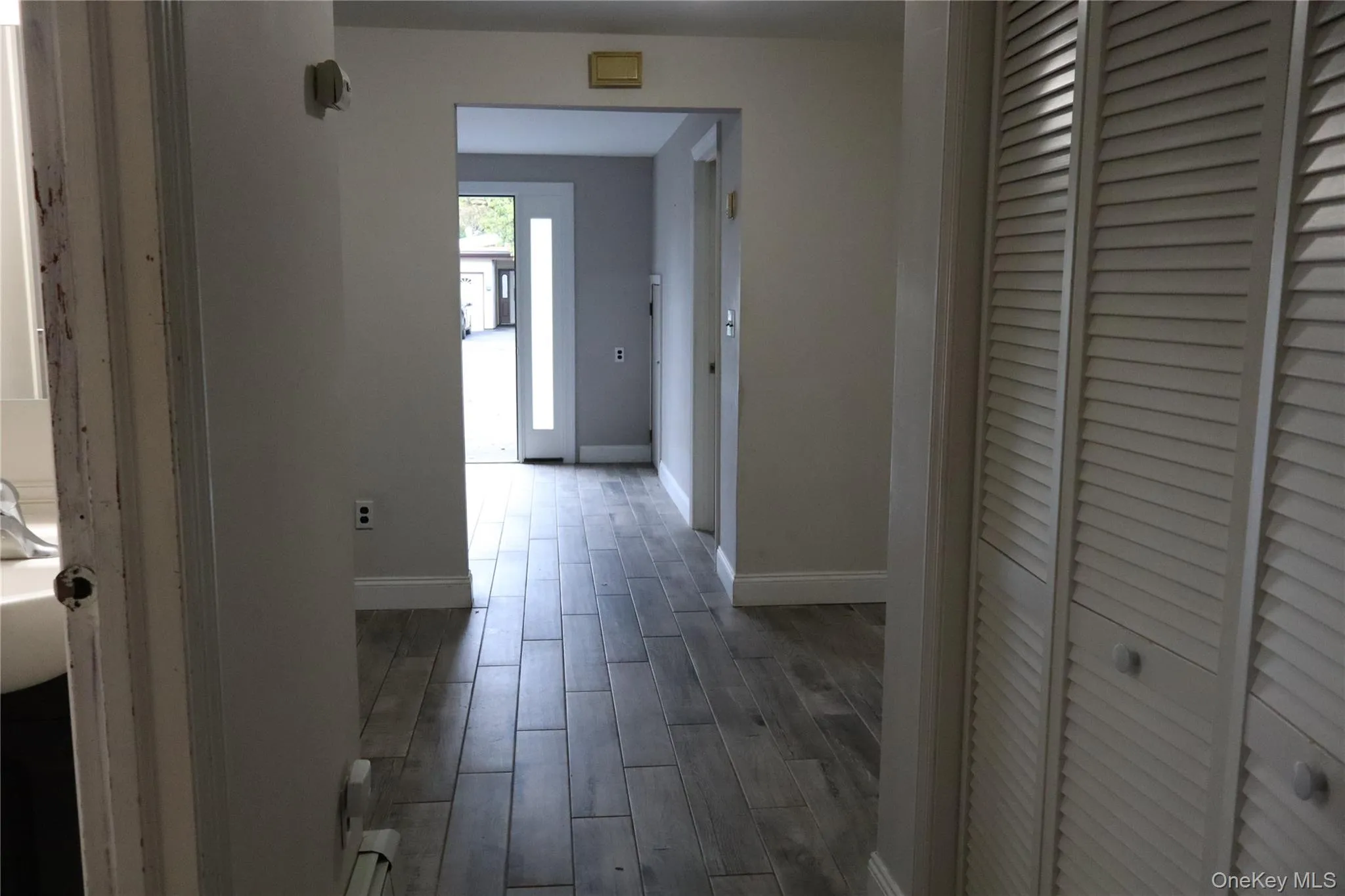 97 Benson Street, Haverstraw, NY, 1 Bedroom Bedrooms, 3 Room Rooms,1 BathroomBathrooms,Residential Lease,For Rent,Benson,0,1058095 97 Benson Street, Haverstraw, NY, 1 Bedroom Bedrooms, 3 Room Rooms,1 BathroomBathrooms,Residential Lease,For Rent,Benson,0,1058095