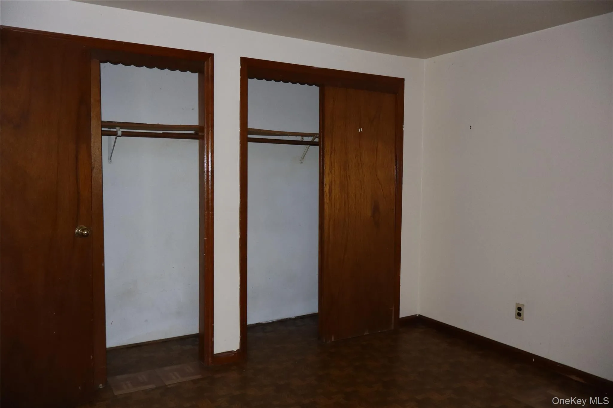 Twin Closets Twin Closets
