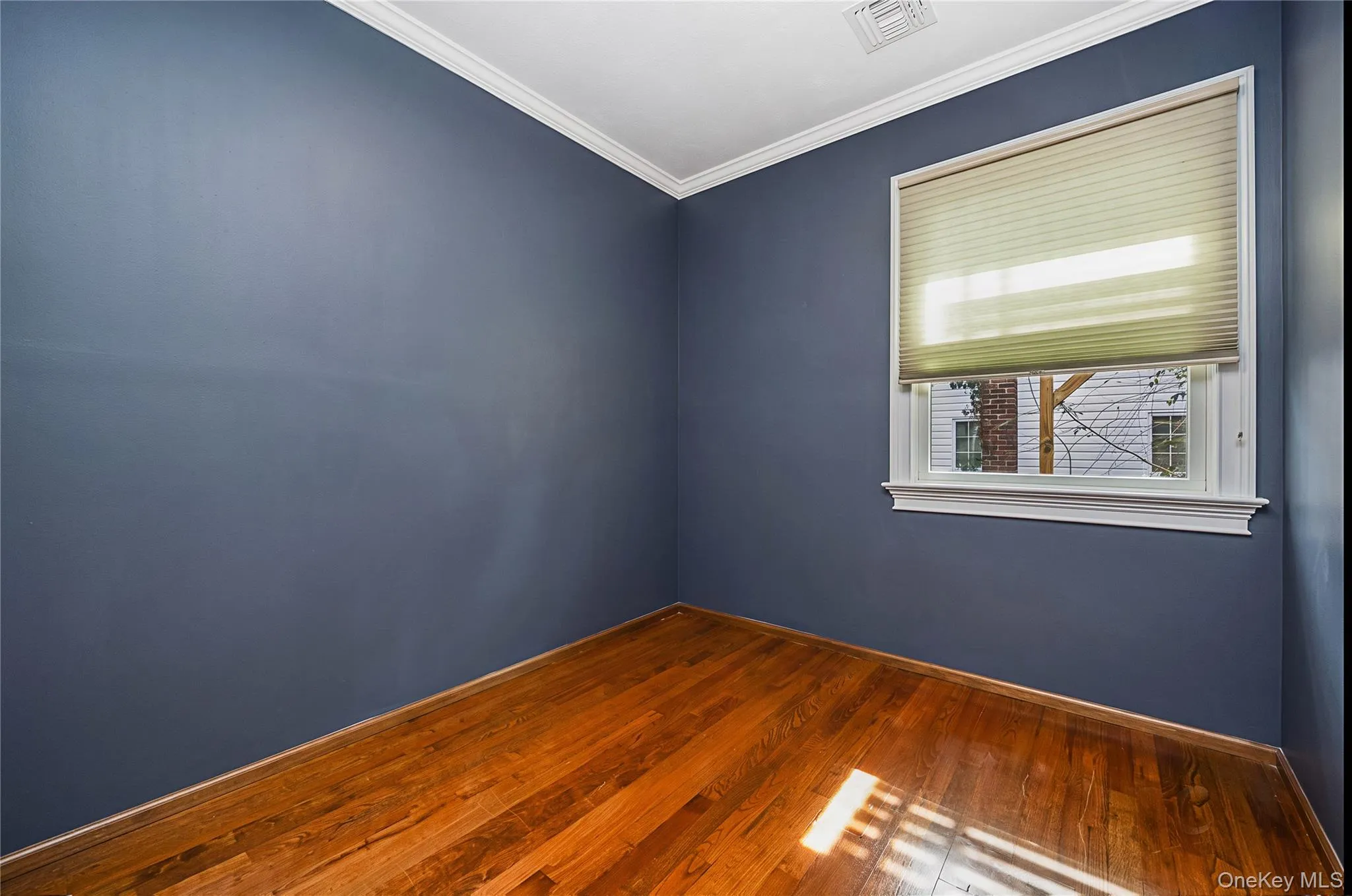 25 Frank Avenue, Oyster Bay, NY, 3 Bedrooms Bedrooms, 6 Rooms Rooms,2 BathroomsBathrooms,Residential,For Rent,Frank,0,1058098 25 Frank Avenue, Oyster Bay, NY, 3 Bedrooms Bedrooms, 6 Rooms Rooms,2 BathroomsBathrooms,Residential,For Rent,Frank,0,1058098