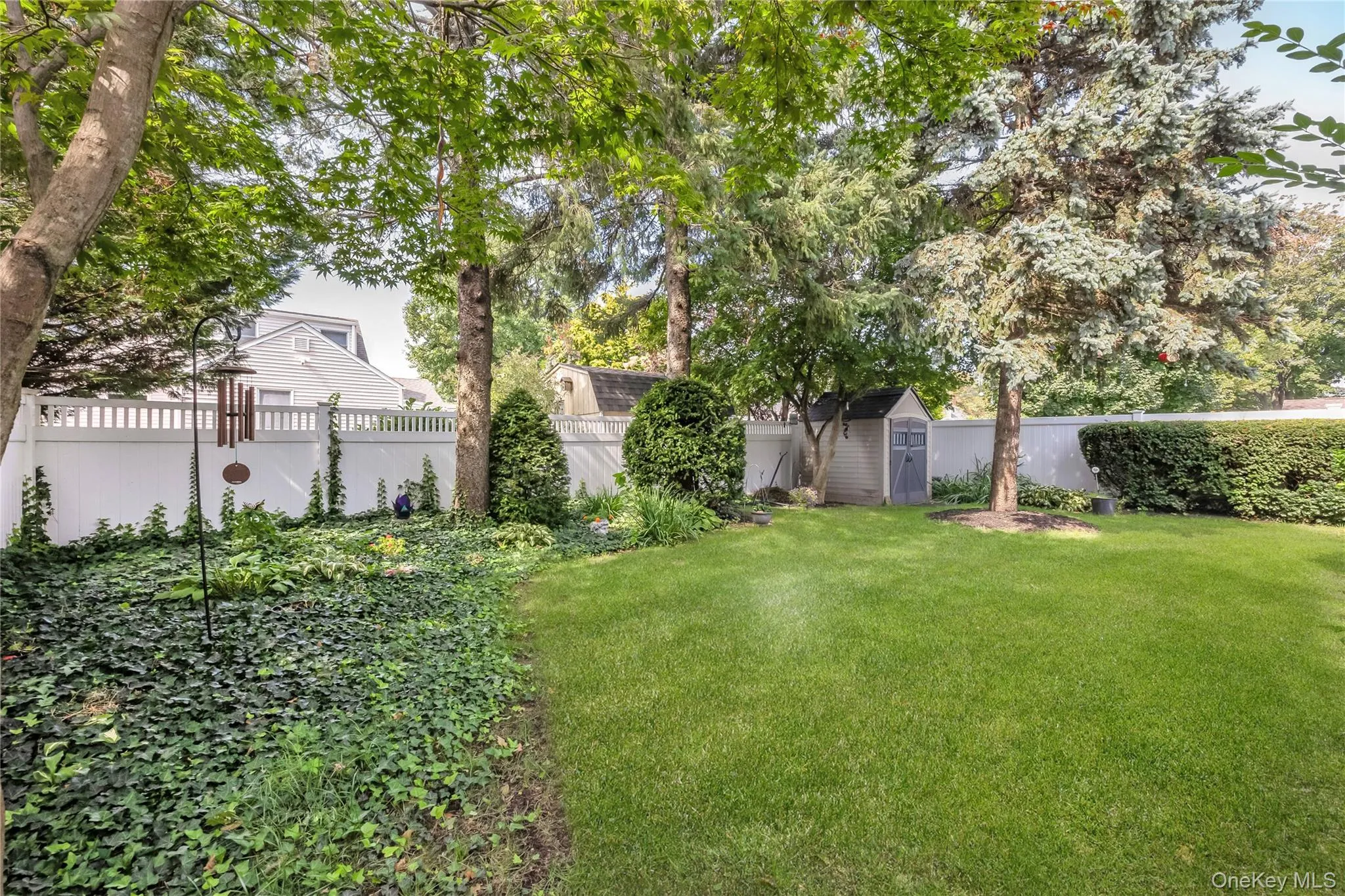 25 Frank Avenue, Oyster Bay, NY, 3 Bedrooms Bedrooms, 6 Rooms Rooms,2 BathroomsBathrooms,Residential,For Rent,Frank,0,1058098 25 Frank Avenue, Oyster Bay, NY, 3 Bedrooms Bedrooms, 6 Rooms Rooms,2 BathroomsBathrooms,Residential,For Rent,Frank,0,1058098