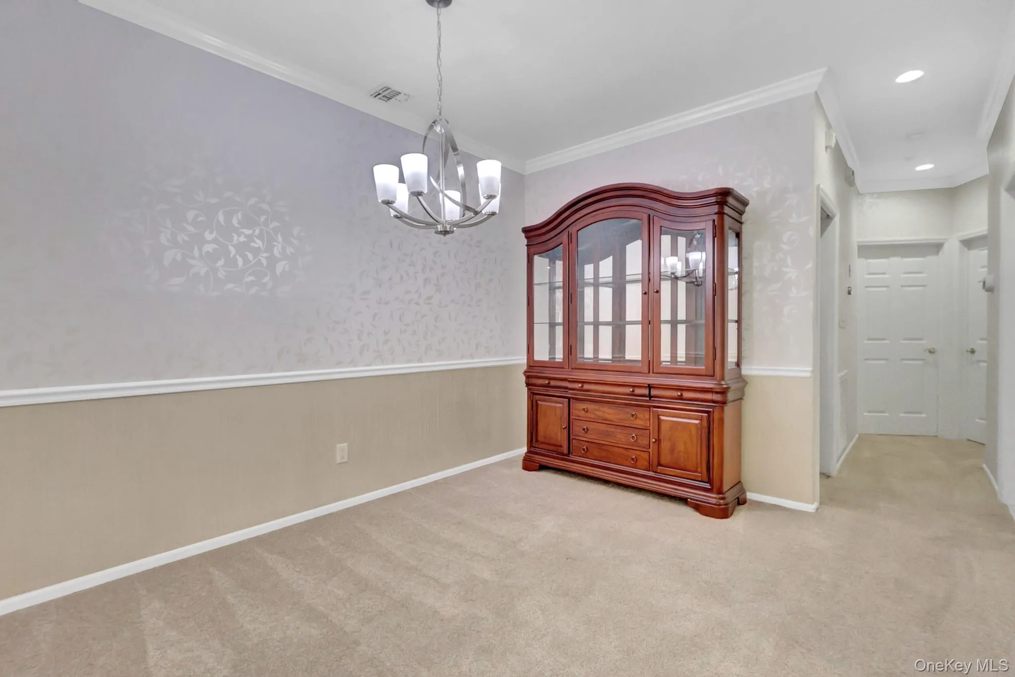 115 Narragansett Villas Drive, Babylon, NY, 2 Bedrooms Bedrooms, 5 Rooms Rooms,2 BathroomsBathrooms,Residential,For Rent,Narragansett Villas,0,1058099 115 Narragansett Villas Drive, Babylon, NY, 2 Bedrooms Bedrooms, 5 Rooms Rooms,2 BathroomsBathrooms,Residential,For Rent,Narragansett Villas,0,1058099